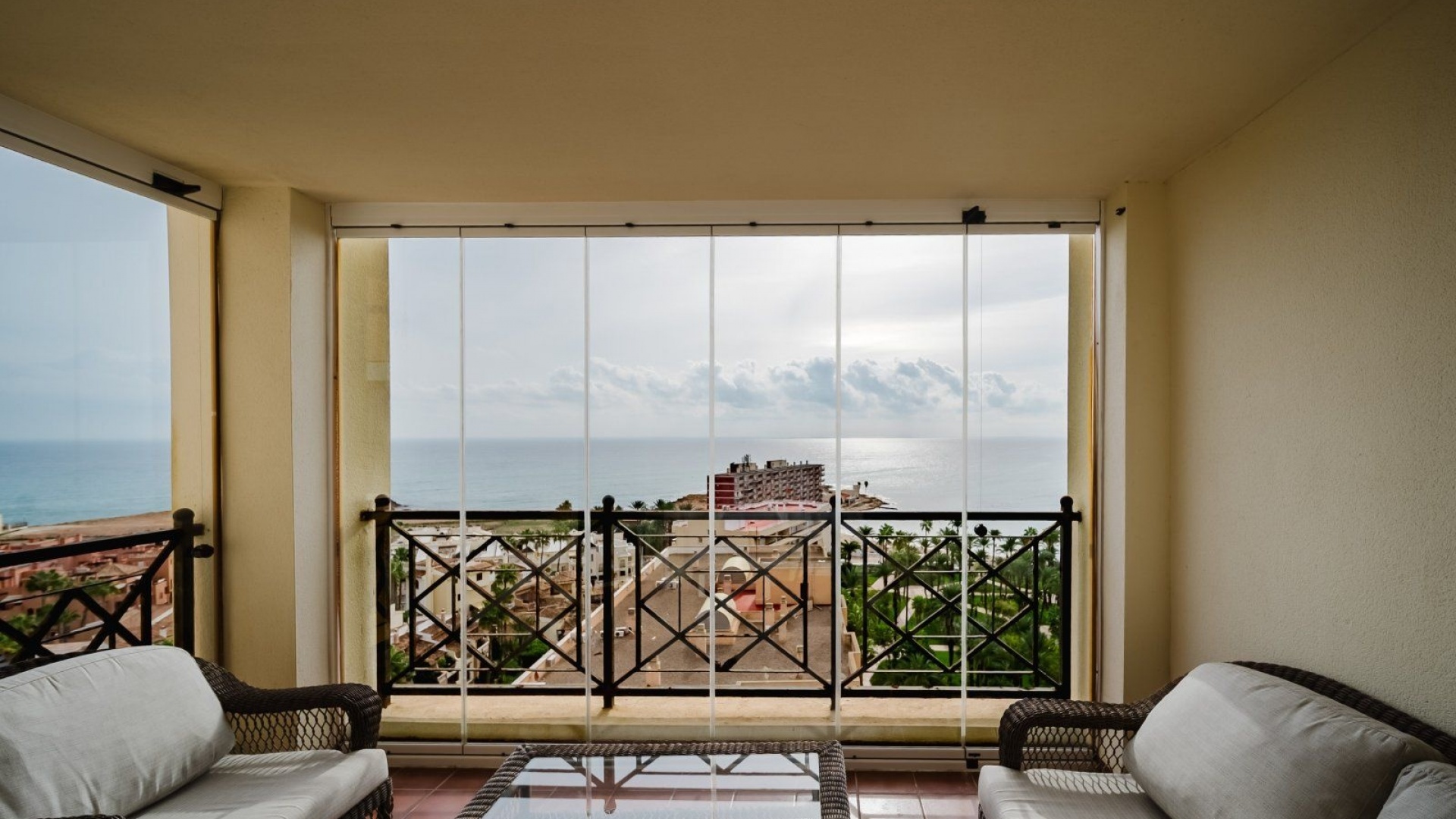 Wederverkoop - Appartement - Torrevieja - Beachside Torrevieja