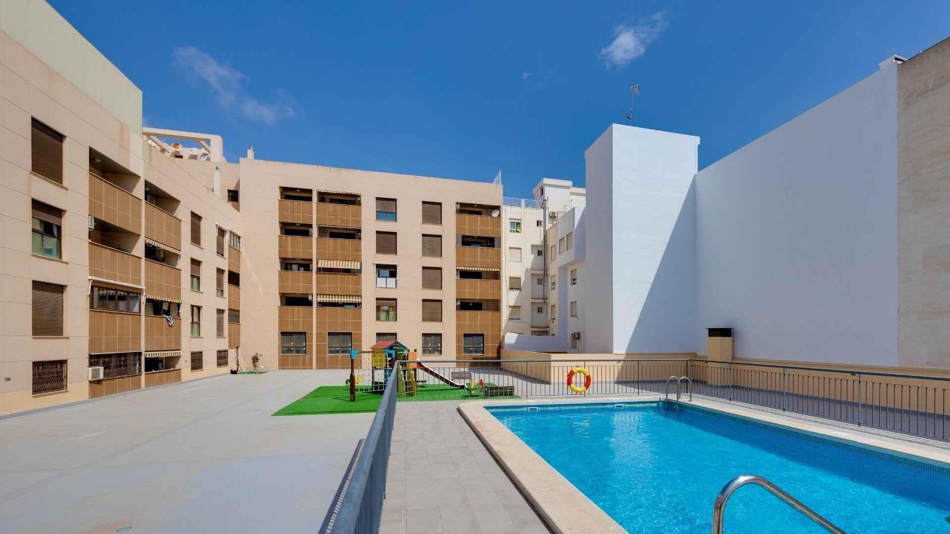 Wederverkoop - Appartement - Torrevieja - Beachside Torrevieja