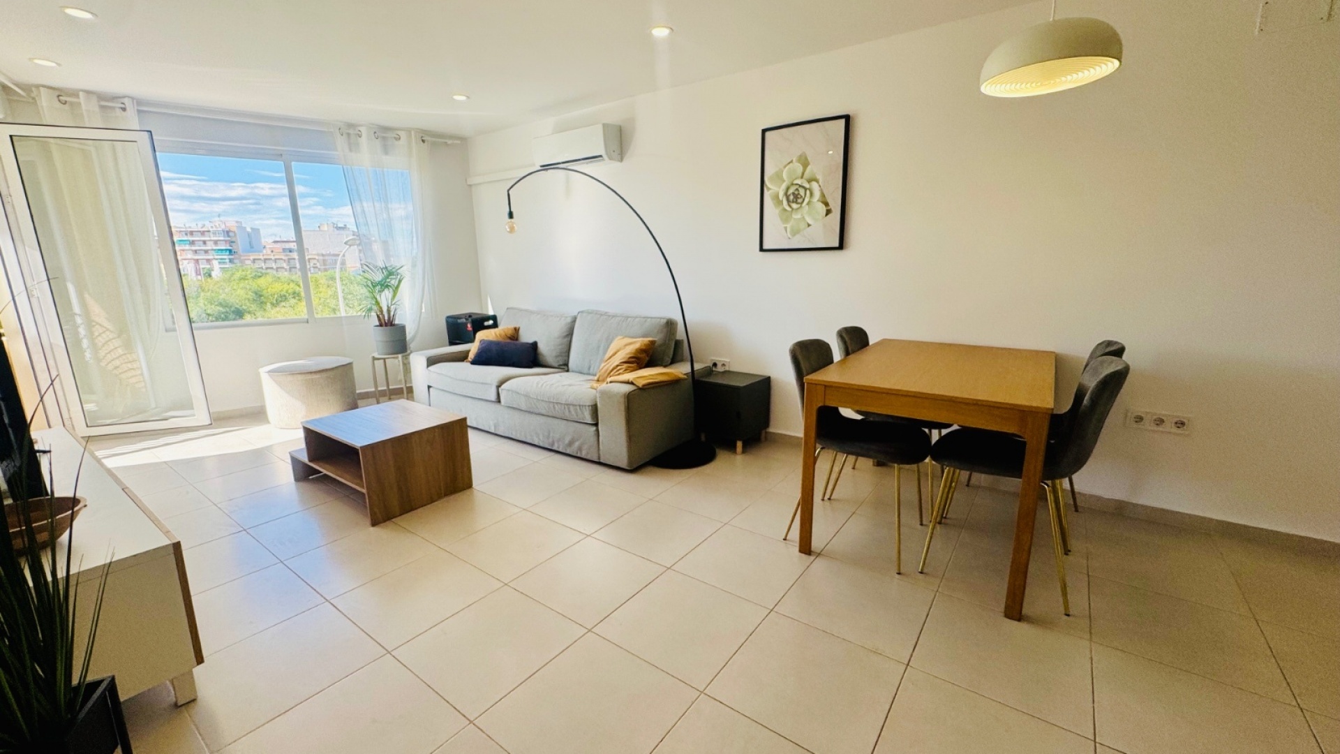 Wederverkoop - Appartement - Torrevieja - Beachside Torrevieja