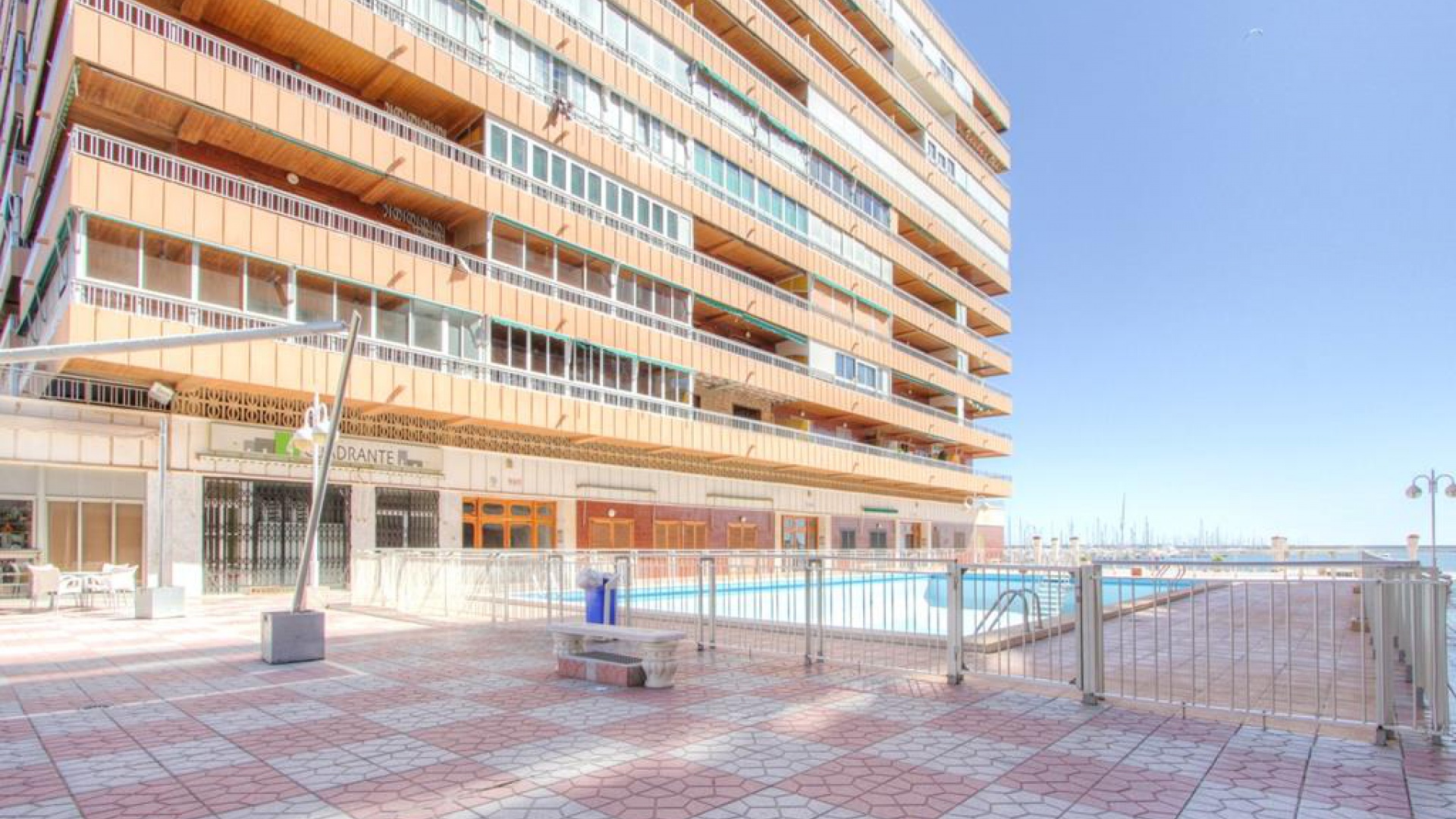 Wederverkoop - Appartement - Torrevieja - Beachside Torrevieja