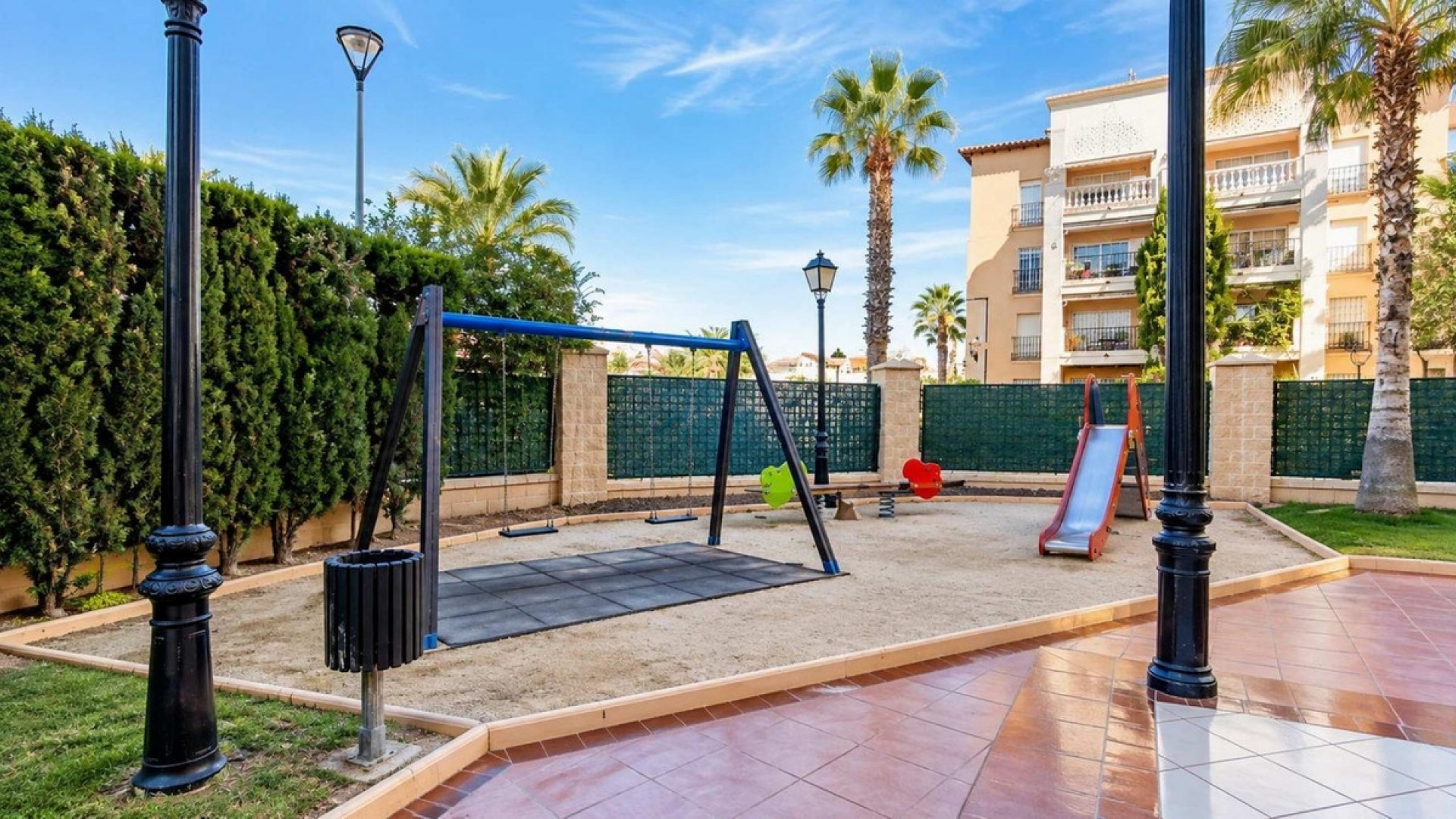 Wederverkoop - Appartement - Torrevieja - Playa De Los Locos