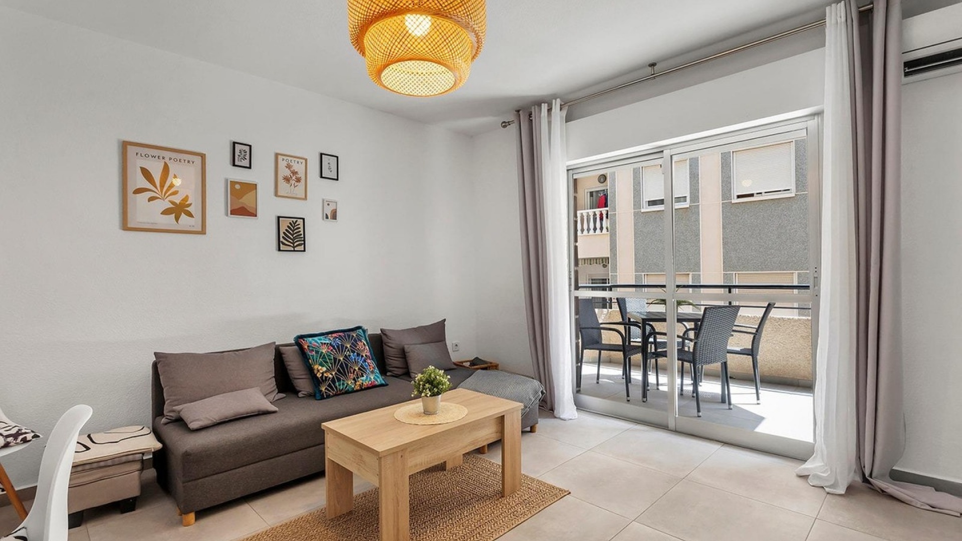 Wederverkoop - Appartement - Torrevieja - Playa De Los Locos