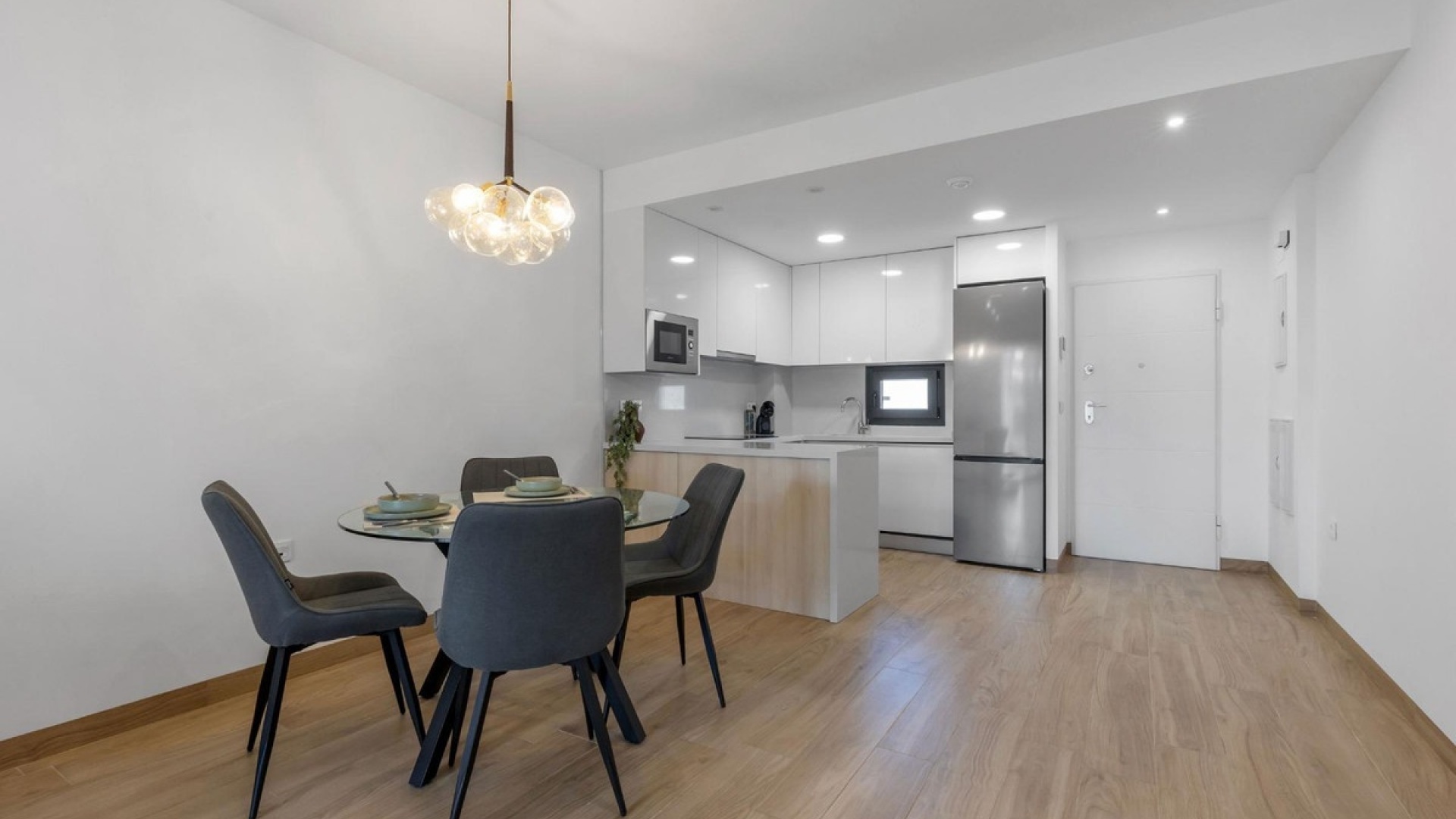 Wederverkoop - Appartement - Torrevieja - Torrevieja Centro