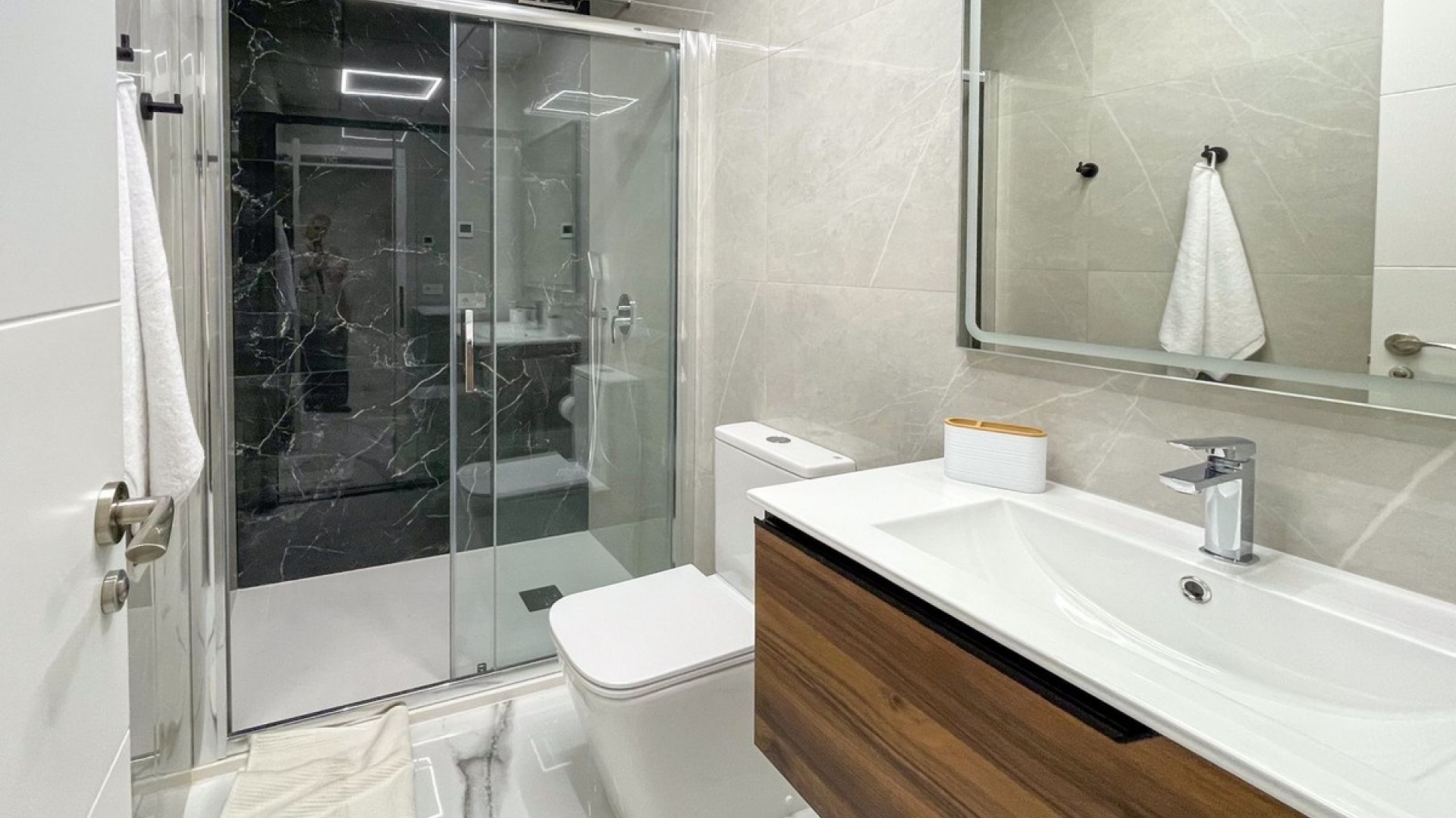 Wederverkoop - Appartement - Torrevieja - Torrevieja Centro
