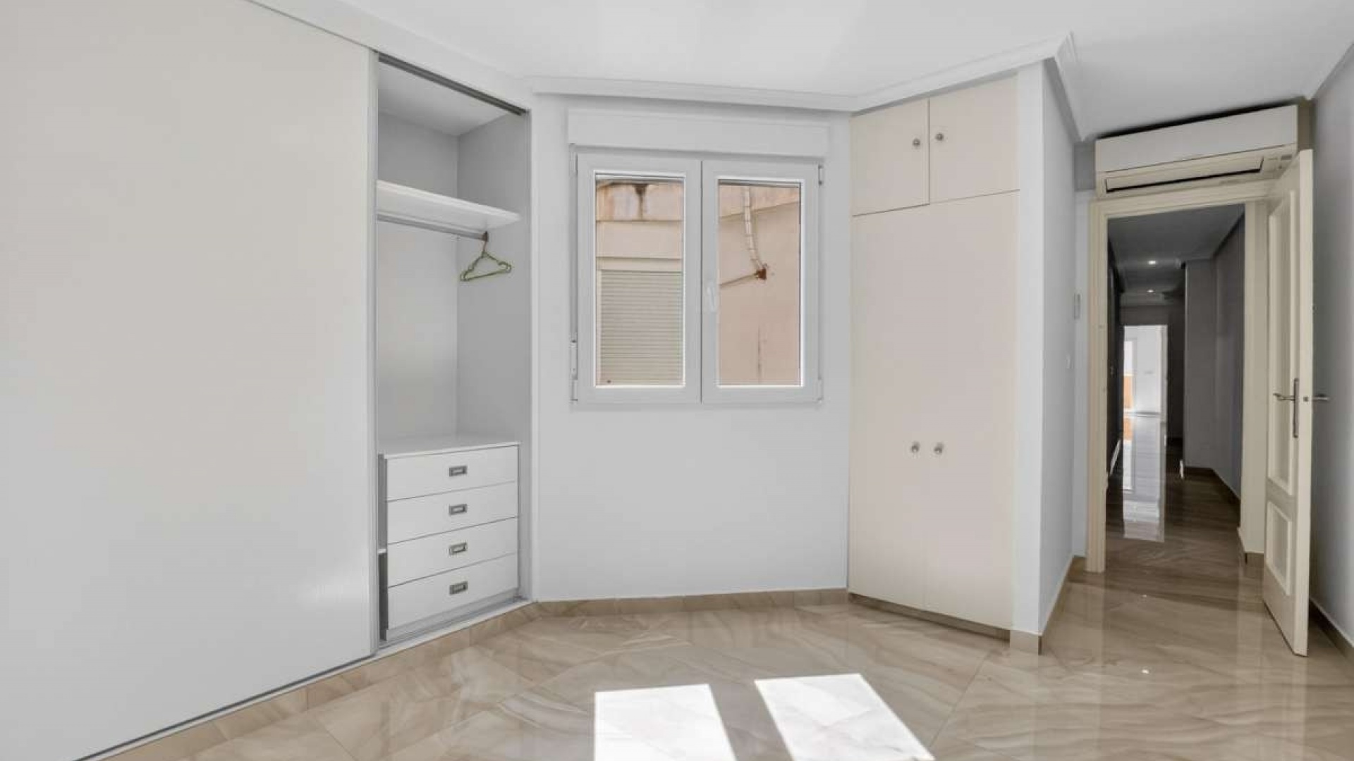 Wederverkoop - Appartement - Torrevieja - Torrevieja Centro