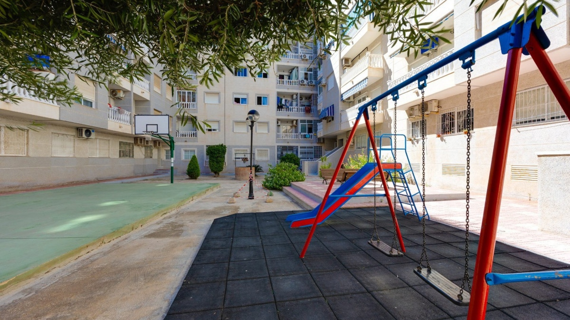 Wederverkoop - Appartement - Torrevieja - Torrevieja Centro