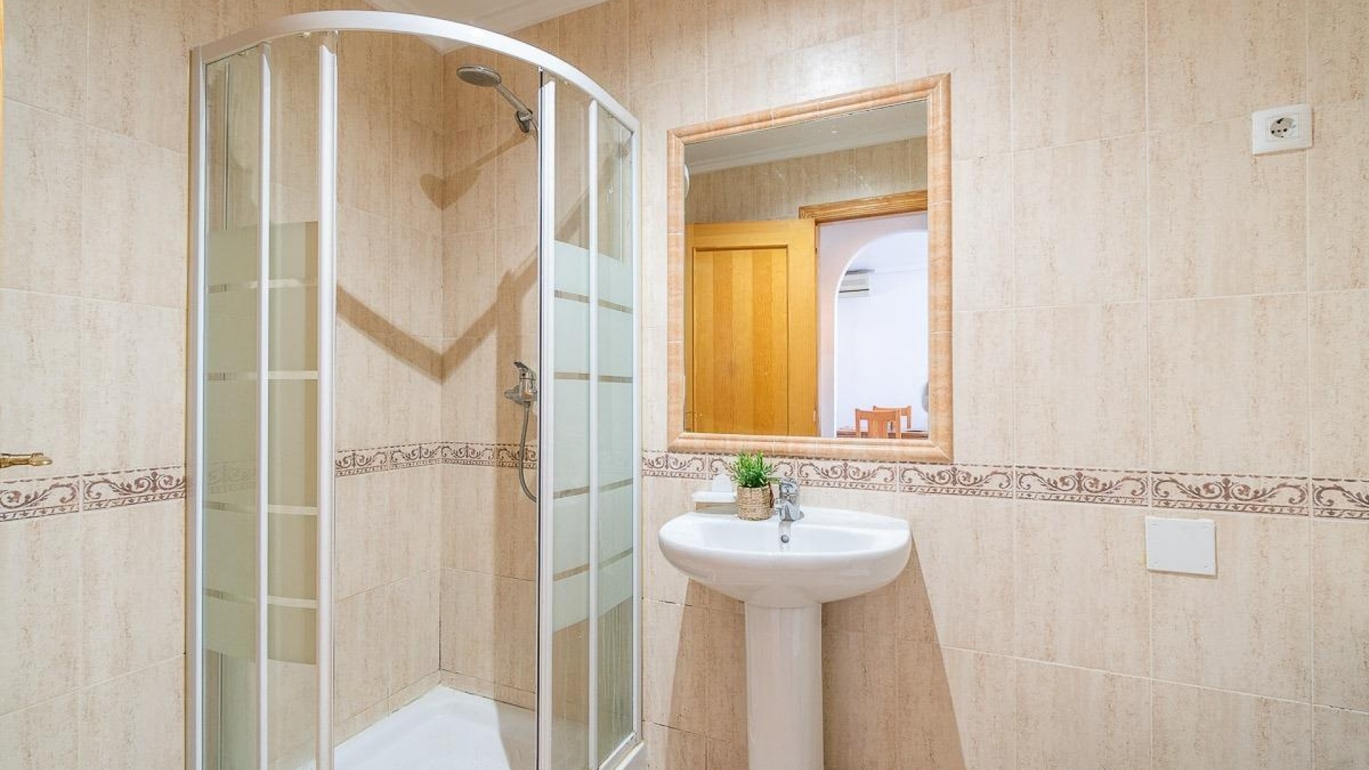 Wederverkoop - Appartement - Villamartin - PAU 26