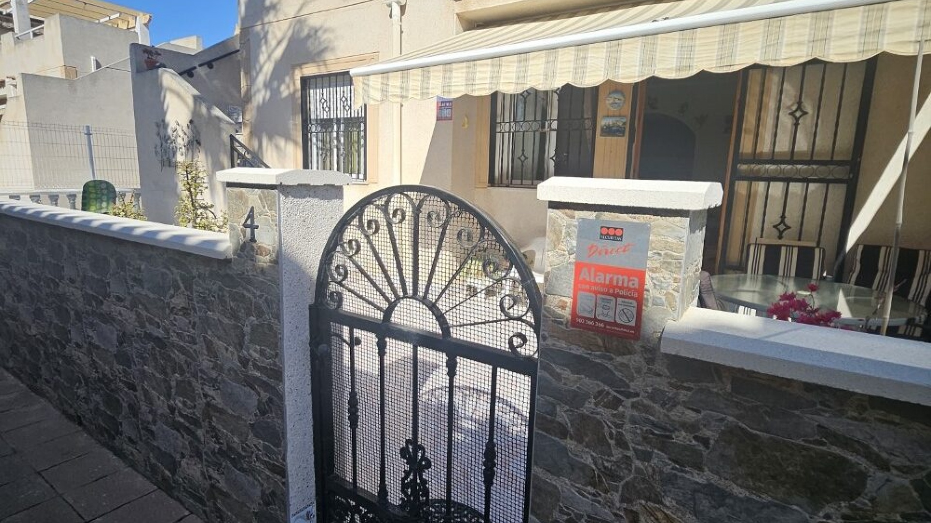 Wederverkoop - Bungalow - Punta Prima - serena