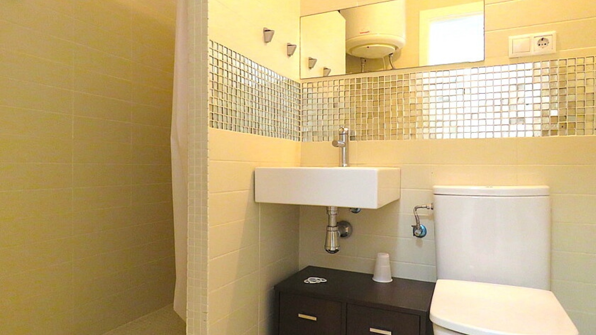 Wederverkoop - Herenhuis - Algorfa