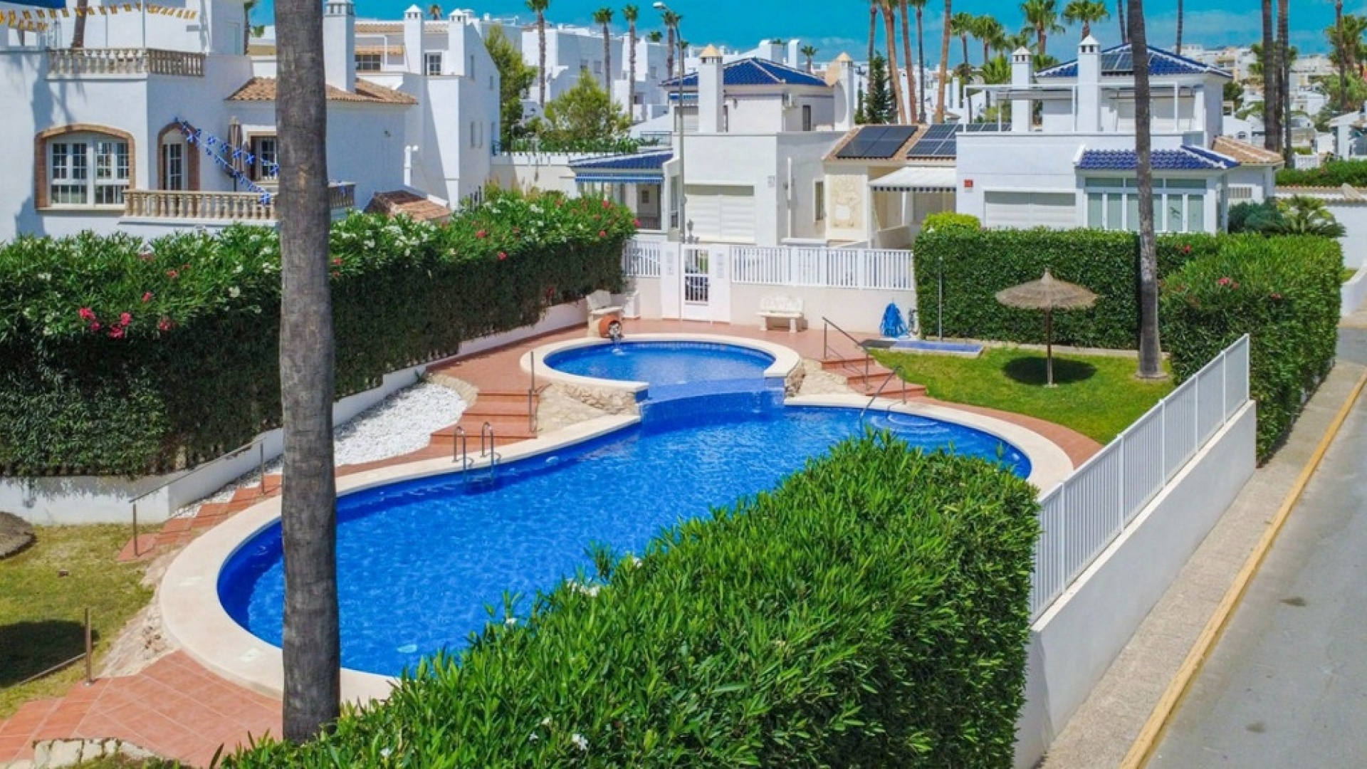 Wederverkoop - Herenhuis - Alicante - La Rioja