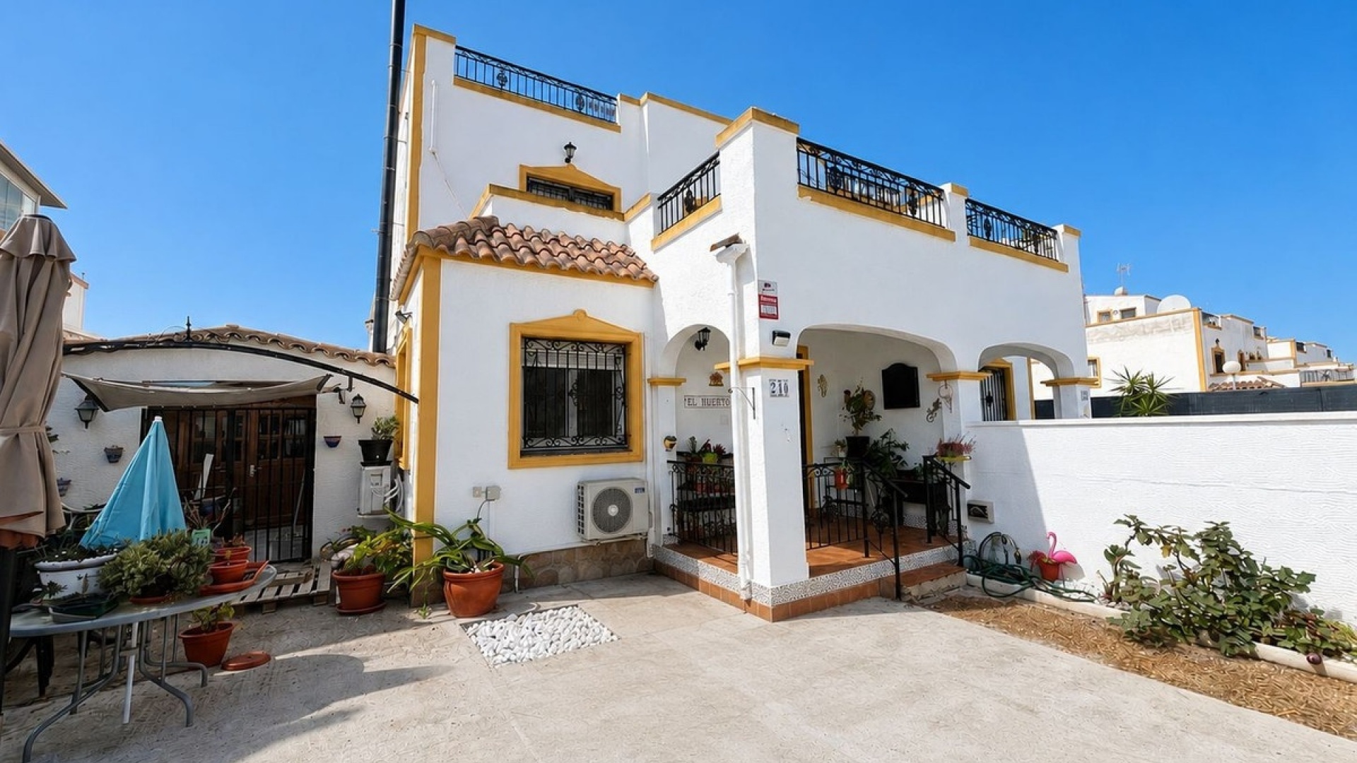 Wederverkoop - Herenhuis - Benidorm - Urb Entre Naranjos