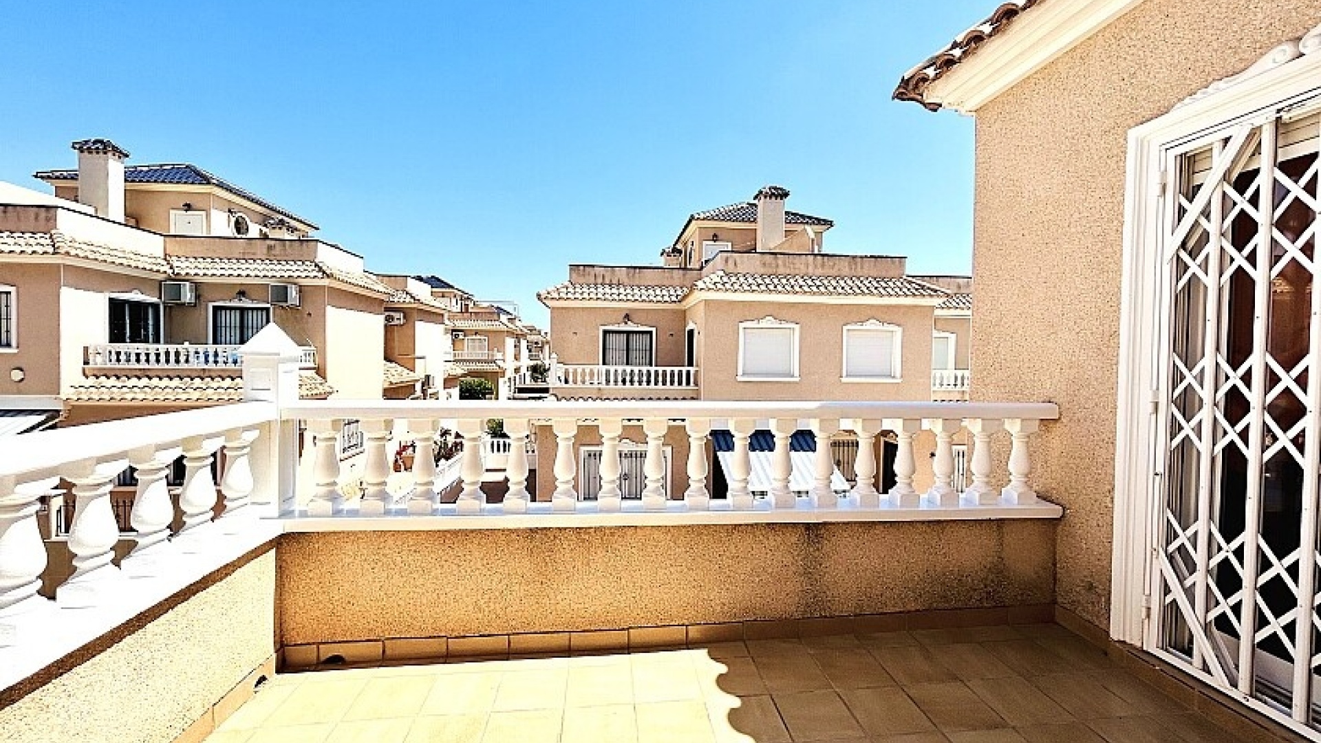 Wederverkoop - Herenhuis - Cabo Roig - la regia