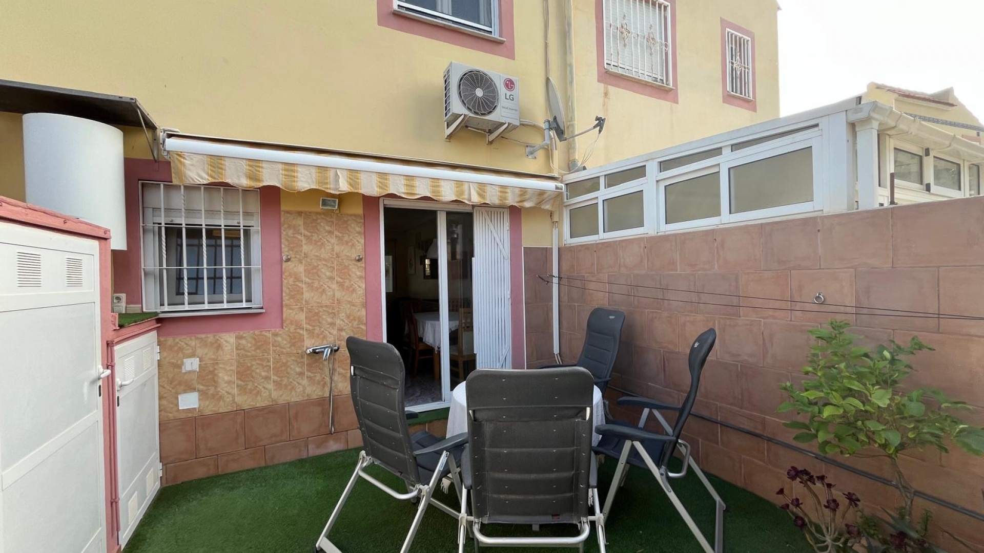 Wederverkoop - Herenhuis - Cabo Roig - la regia