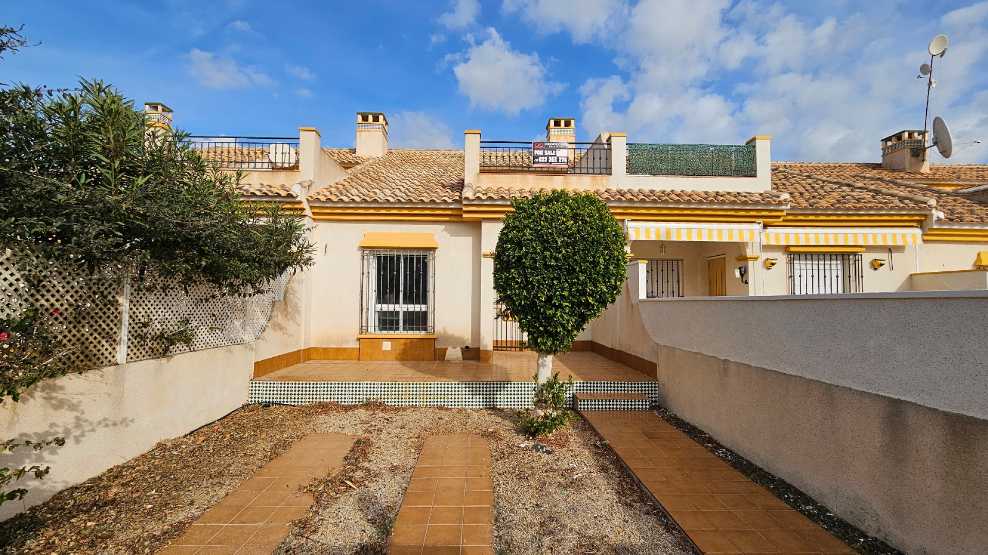 Wederverkoop - Herenhuis - Cabo Roig - la regia