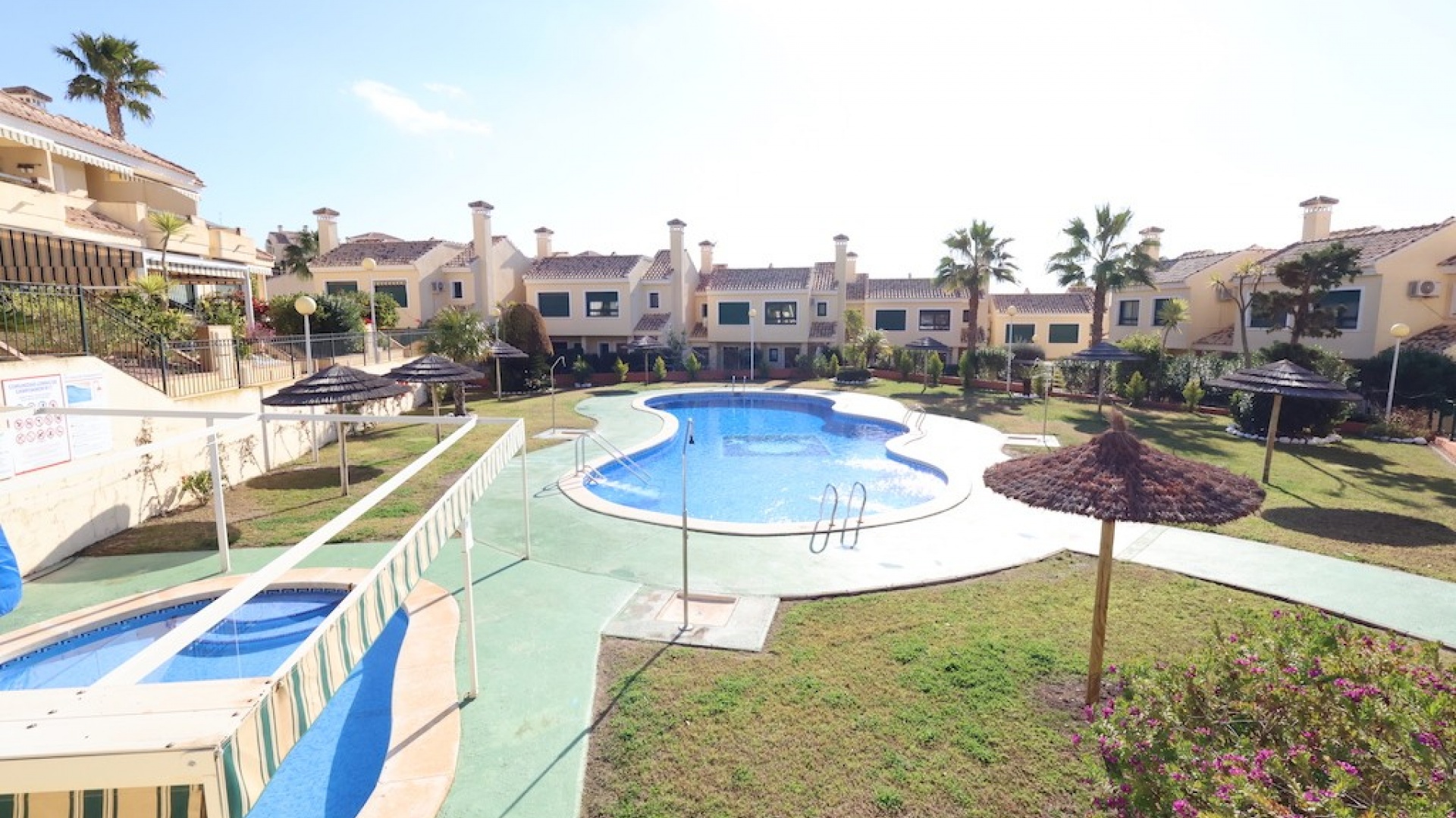 Wederverkoop - Herenhuis - Campoamor