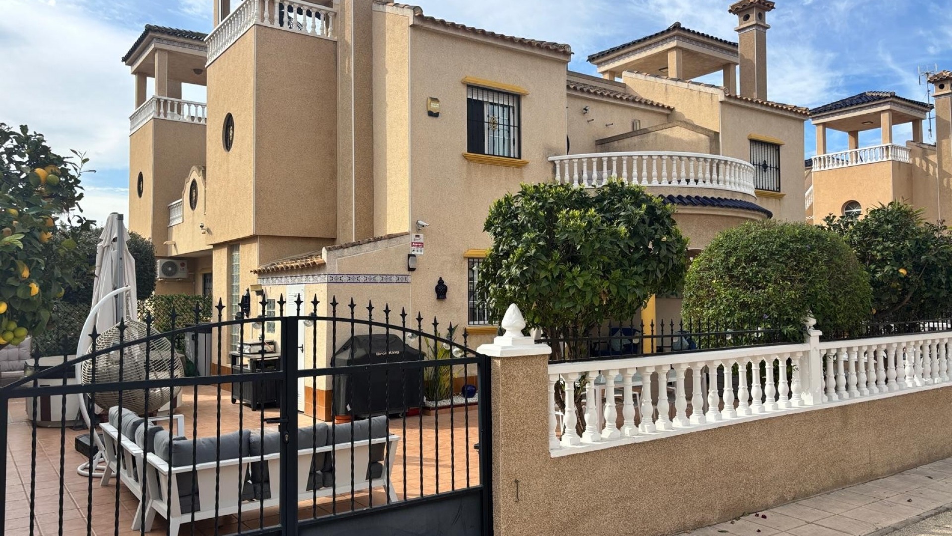 Wederverkoop - Herenhuis - Guardamar del Segura - El Raso