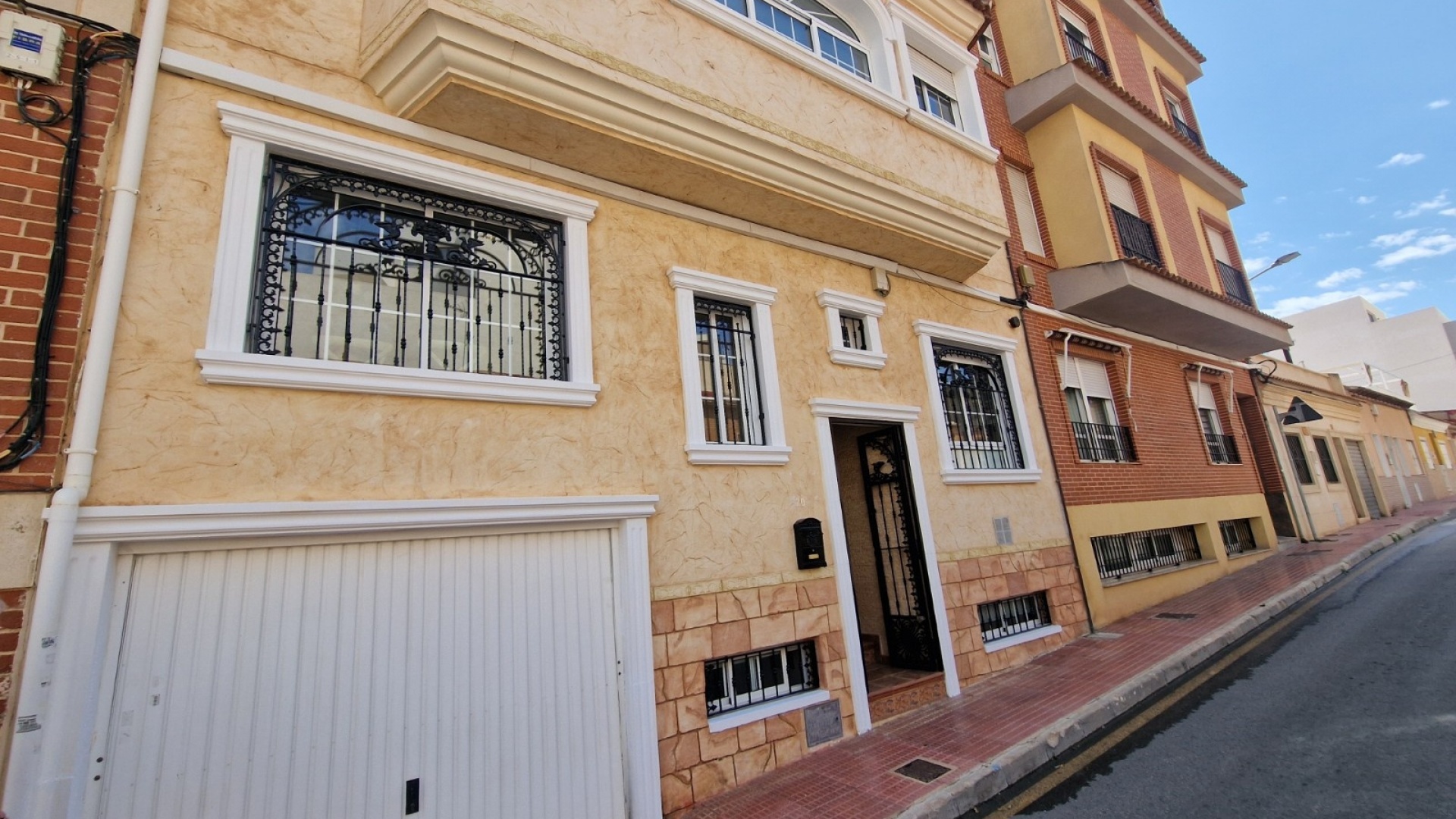 Wederverkoop - Herenhuis - Guardamar del Segura