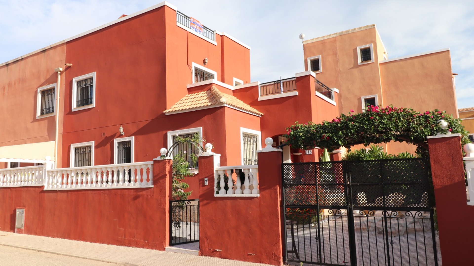 Wederverkoop - Herenhuis - Los Montesinos - La Herrada