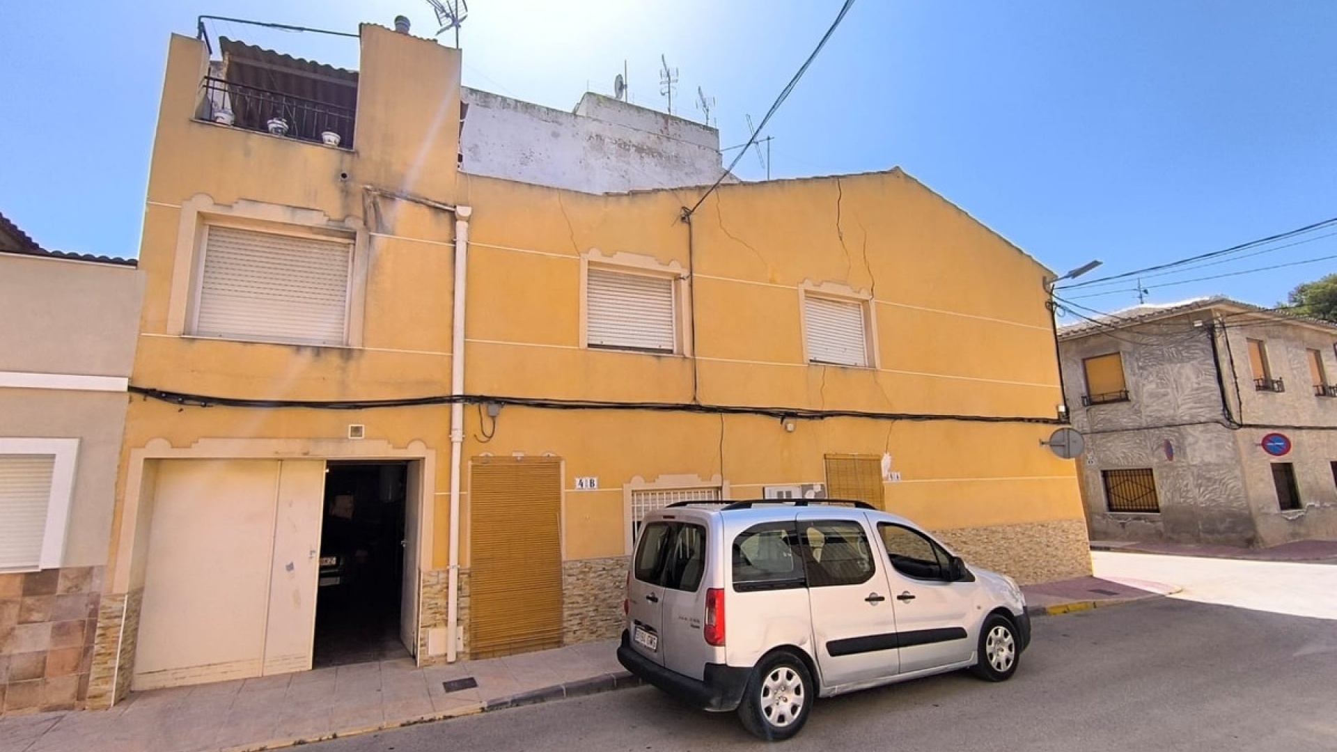Wederverkoop - Herenhuis - Pinoso - Pinoso Centro