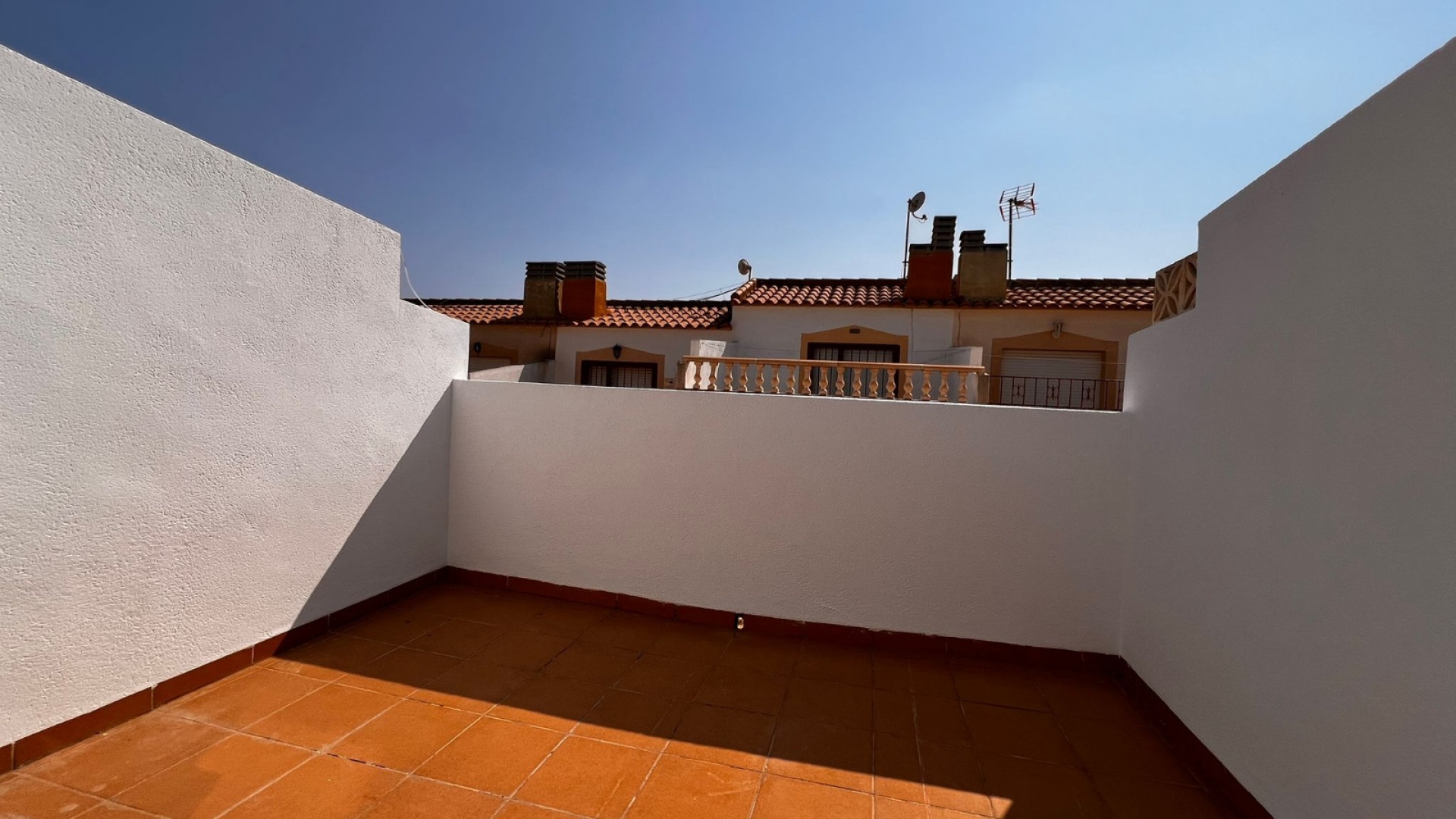 Wederverkoop - Herenhuis - Playa Flamenca - amapolas