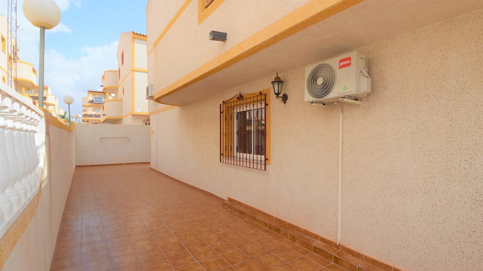 Wederverkoop - Herenhuis - Playa Flamenca - las chismosas