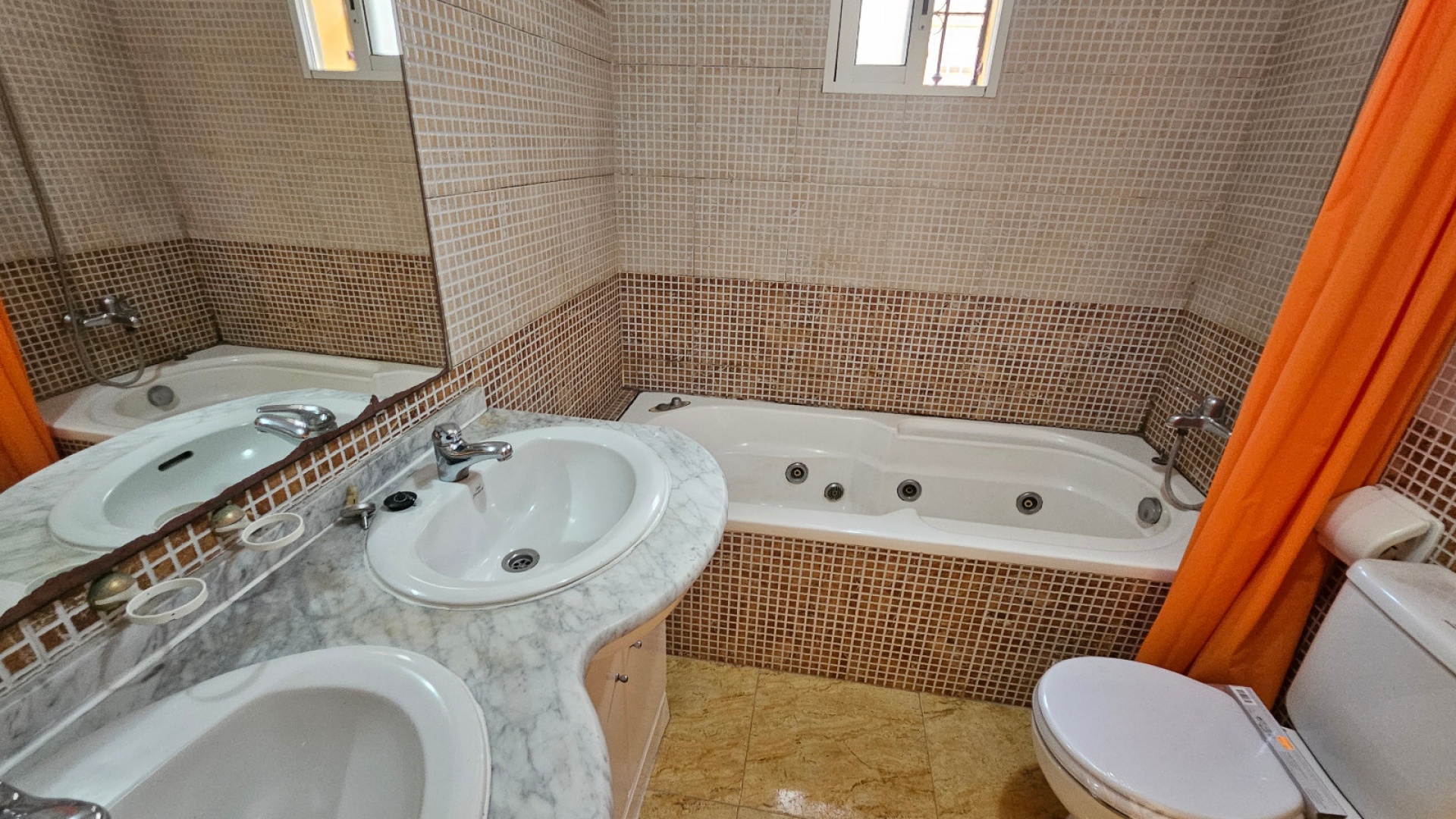 Wederverkoop - Herenhuis - Playa Flamenca - las chismosas