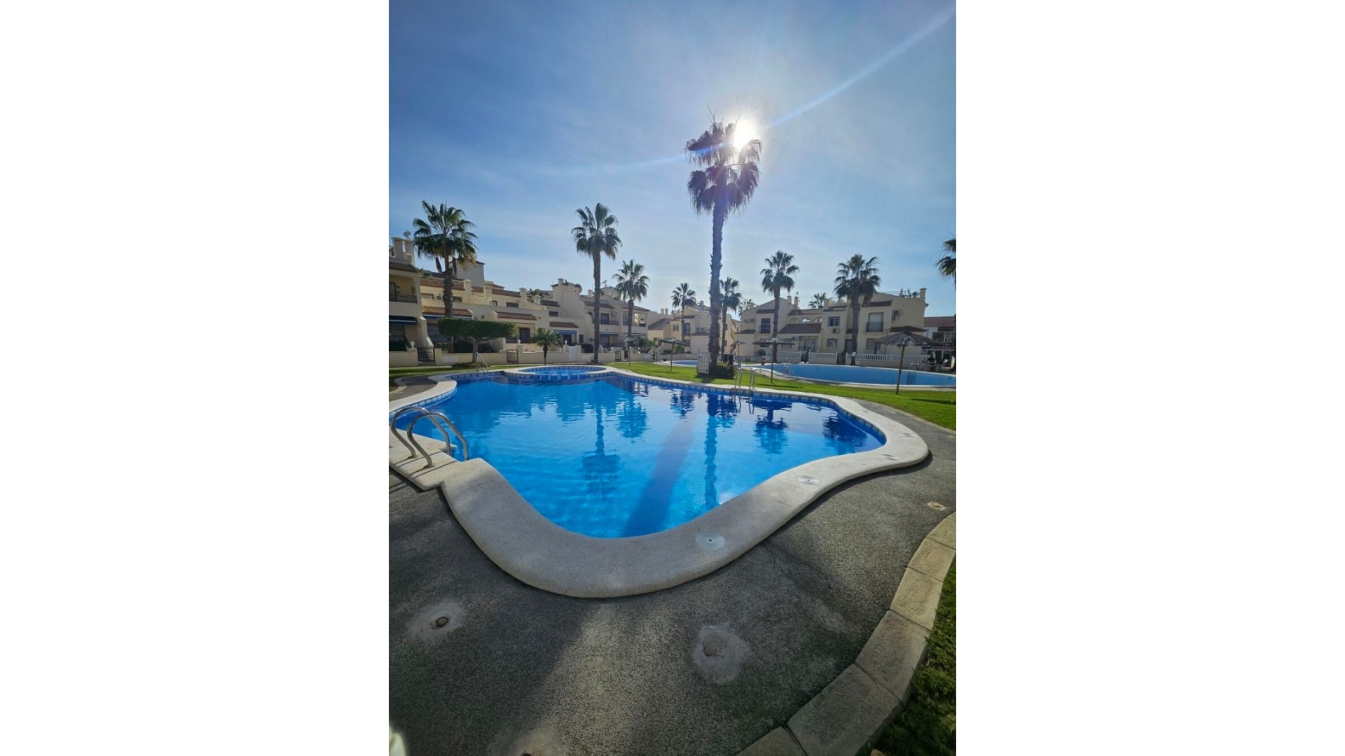 Wederverkoop - Herenhuis - Playa Flamenca - Montilla