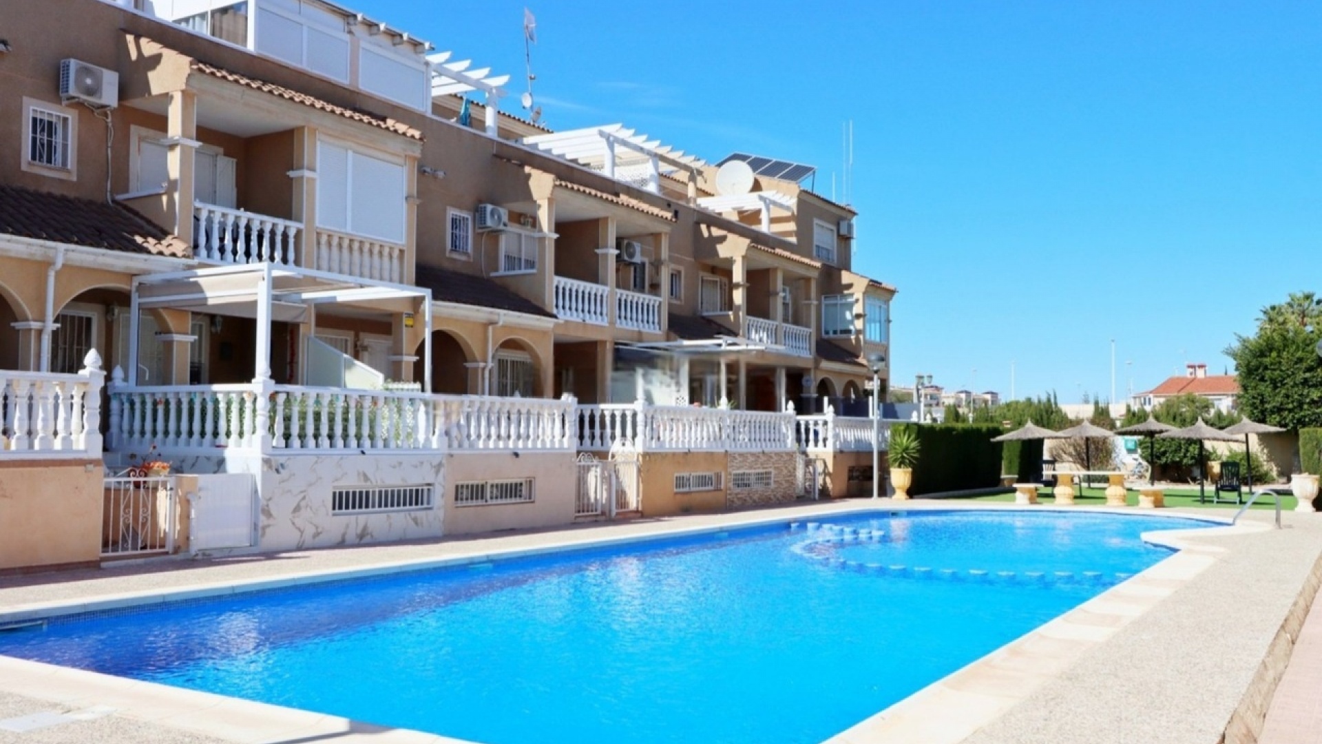 Wederverkoop - Herenhuis - Playa Flamenca - Play Flamenca