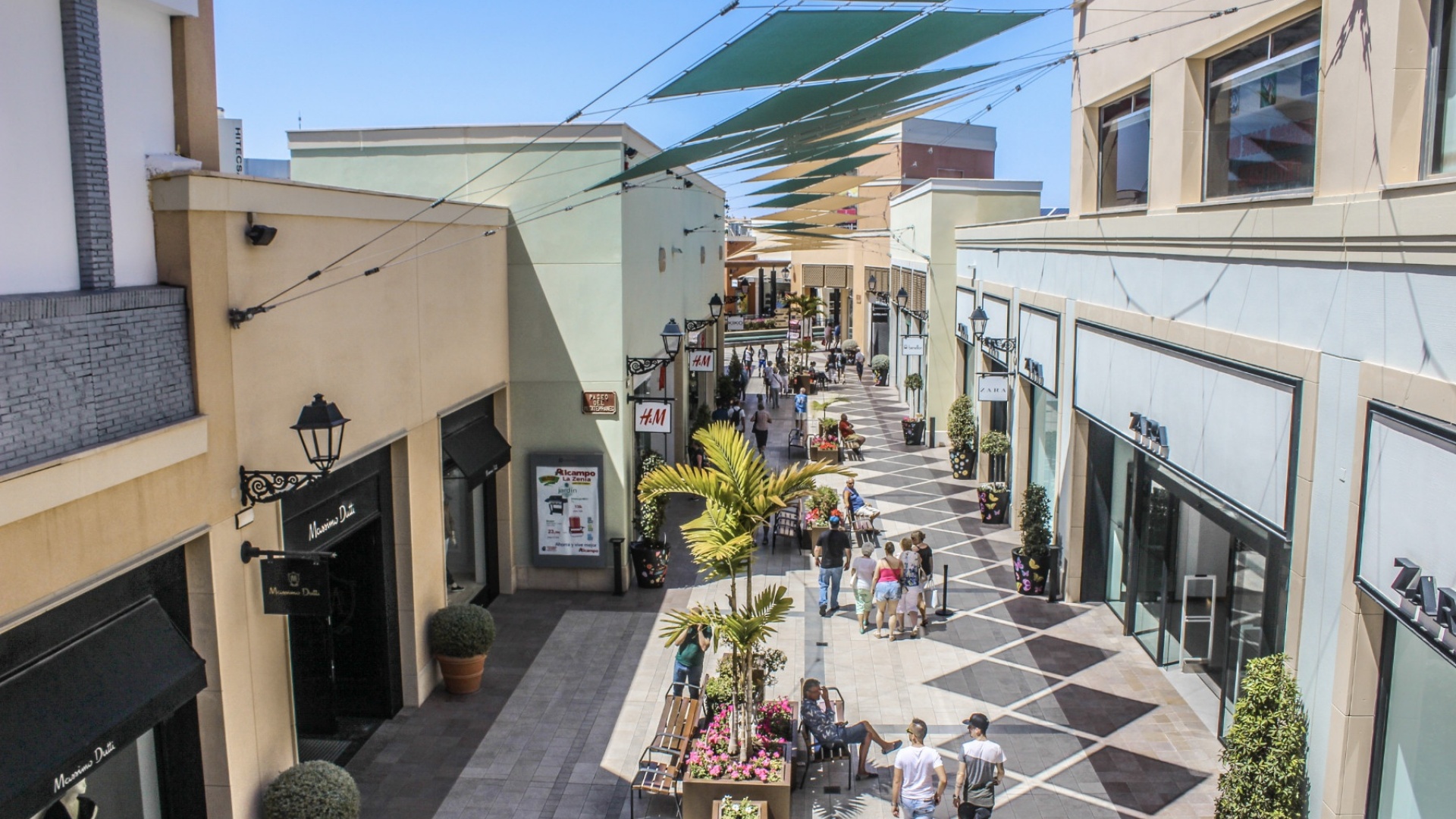 Wederverkoop - Herenhuis - Playa Flamenca - pueblo caballero
