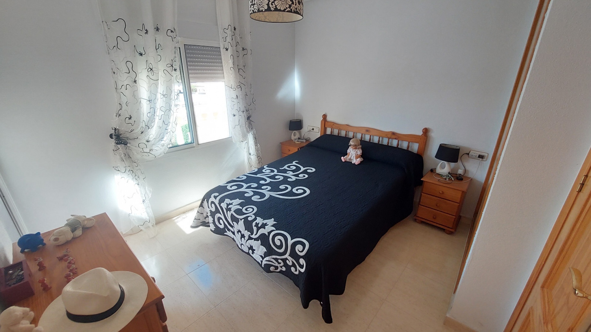 Wederverkoop - Herenhuis - Playa Flamenca - pueblo caballero