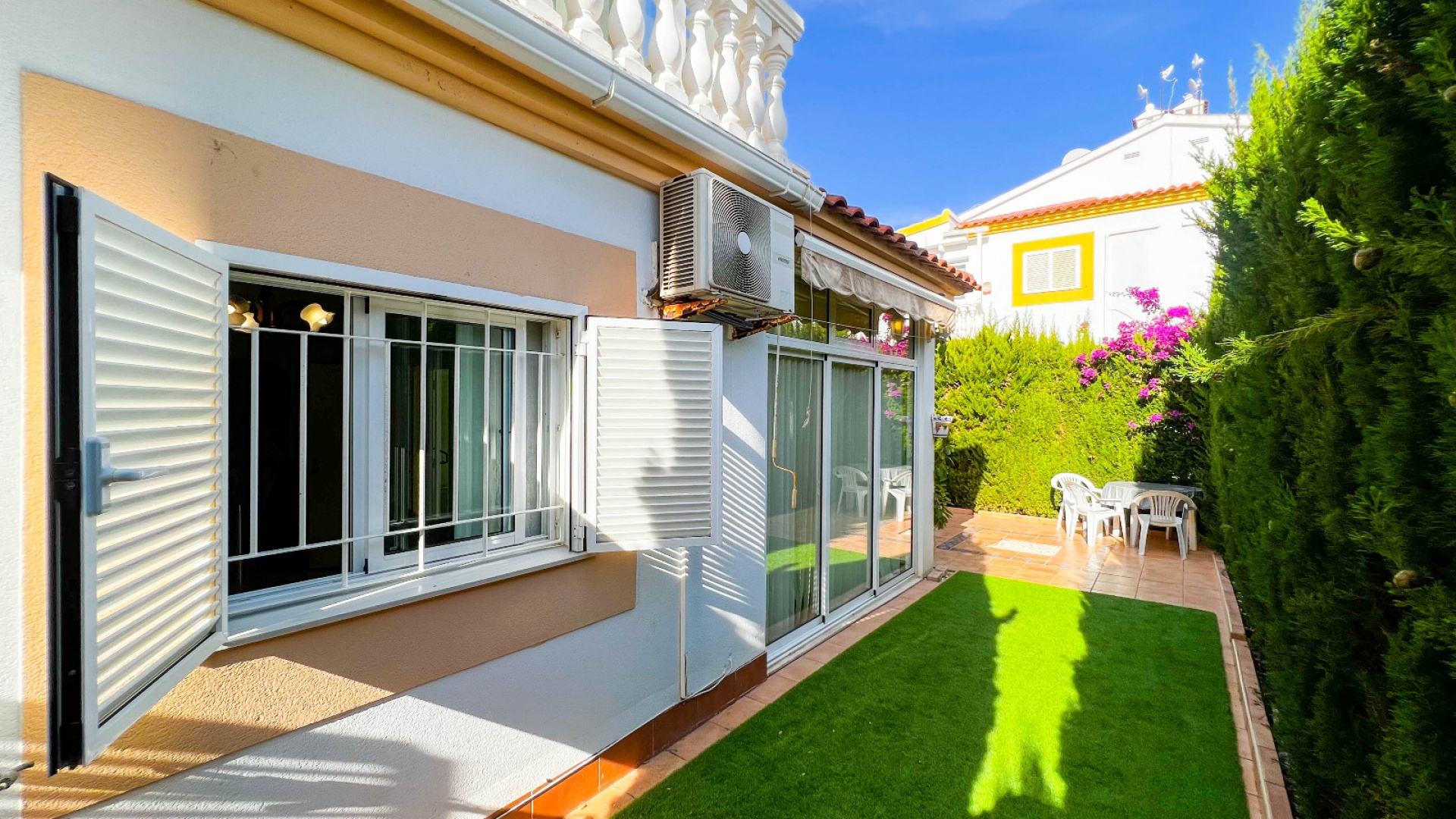 Wederverkoop - Herenhuis - Playa Flamenca - zeniamar