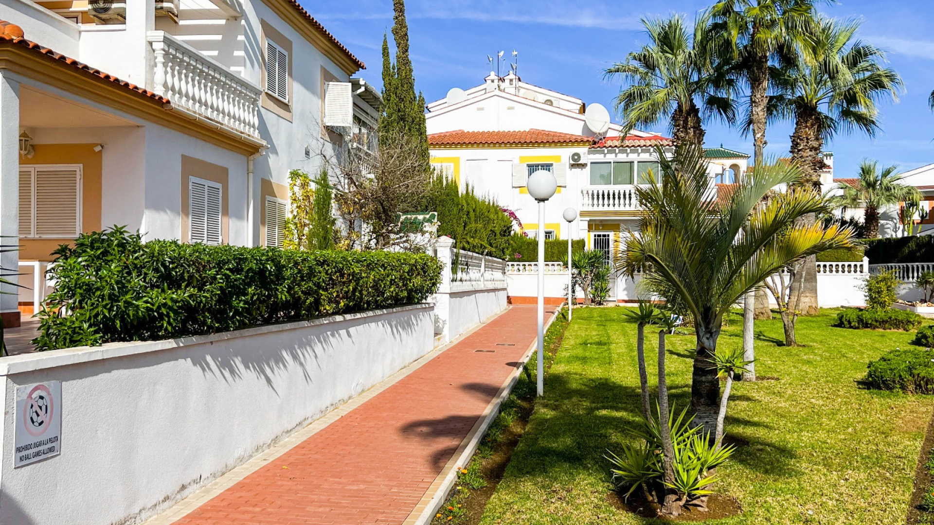 Wederverkoop - Herenhuis - Playa Flamenca - zeniamar