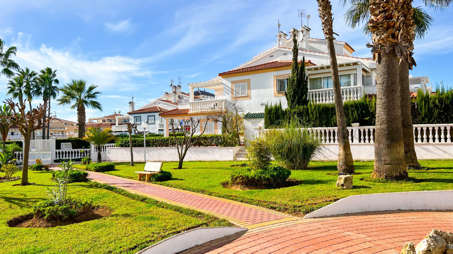 Wederverkoop - Herenhuis - Playa Flamenca - zeniamar