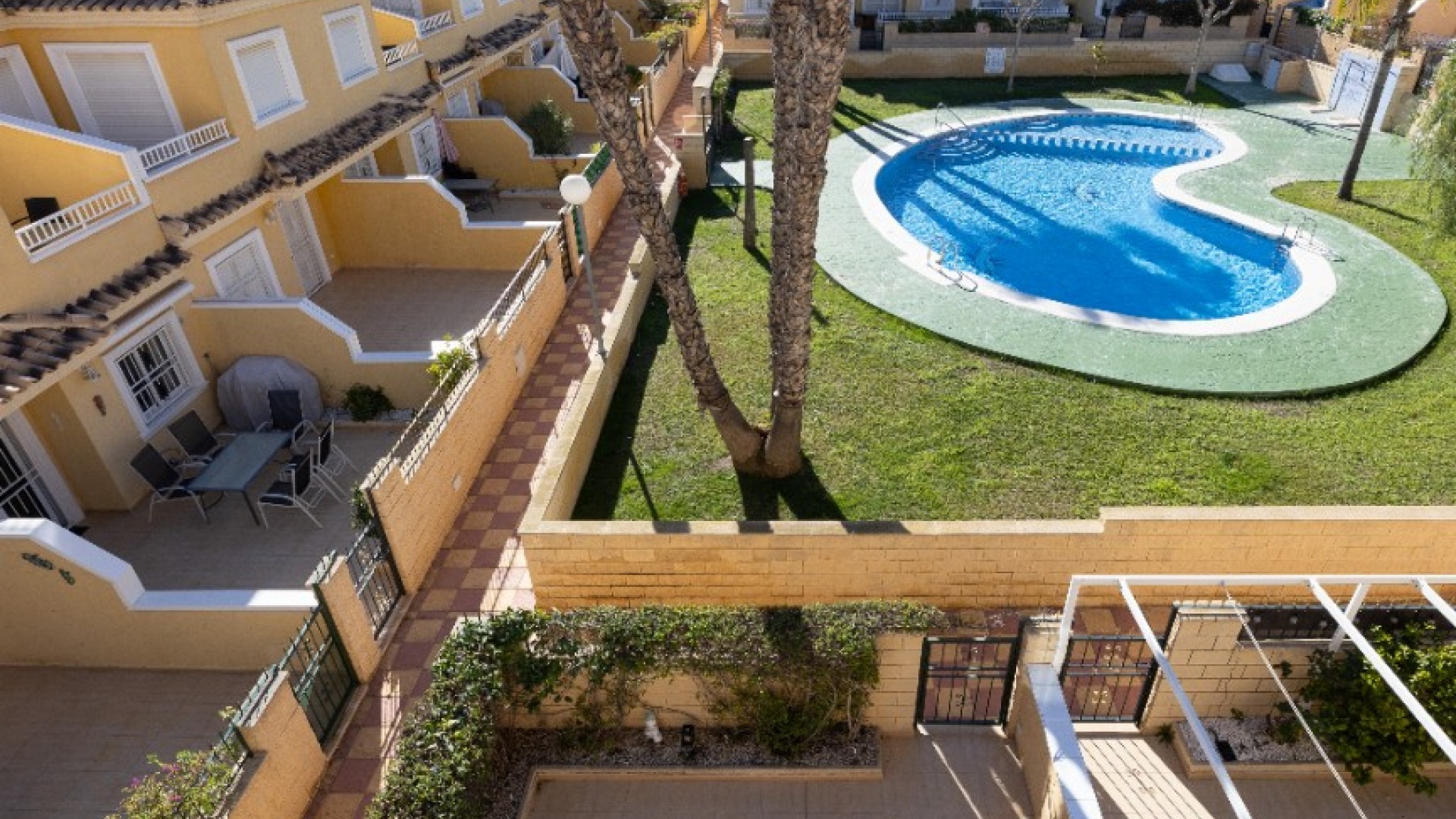 Wederverkoop - Herenhuis - Punta Prima - Mariblanca