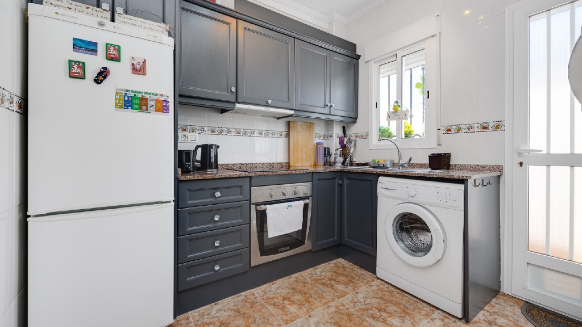 Wederverkoop - Herenhuis - Punta Prima