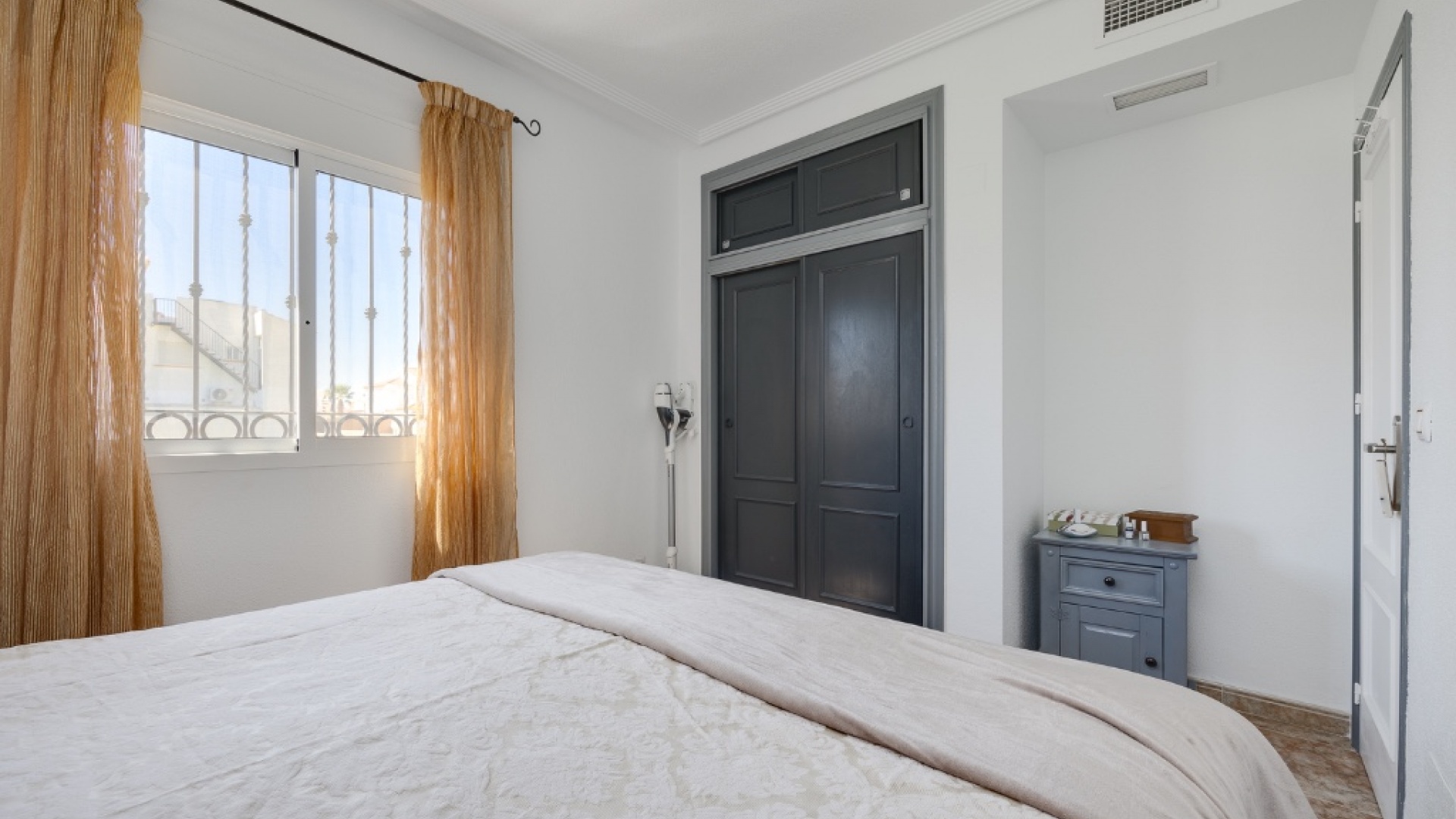 Wederverkoop - Herenhuis - Punta Prima