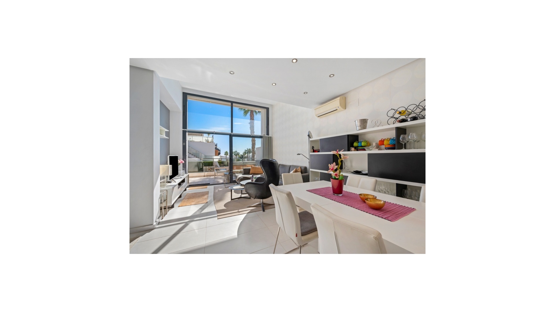 Wederverkoop - Herenhuis - Punta Prima