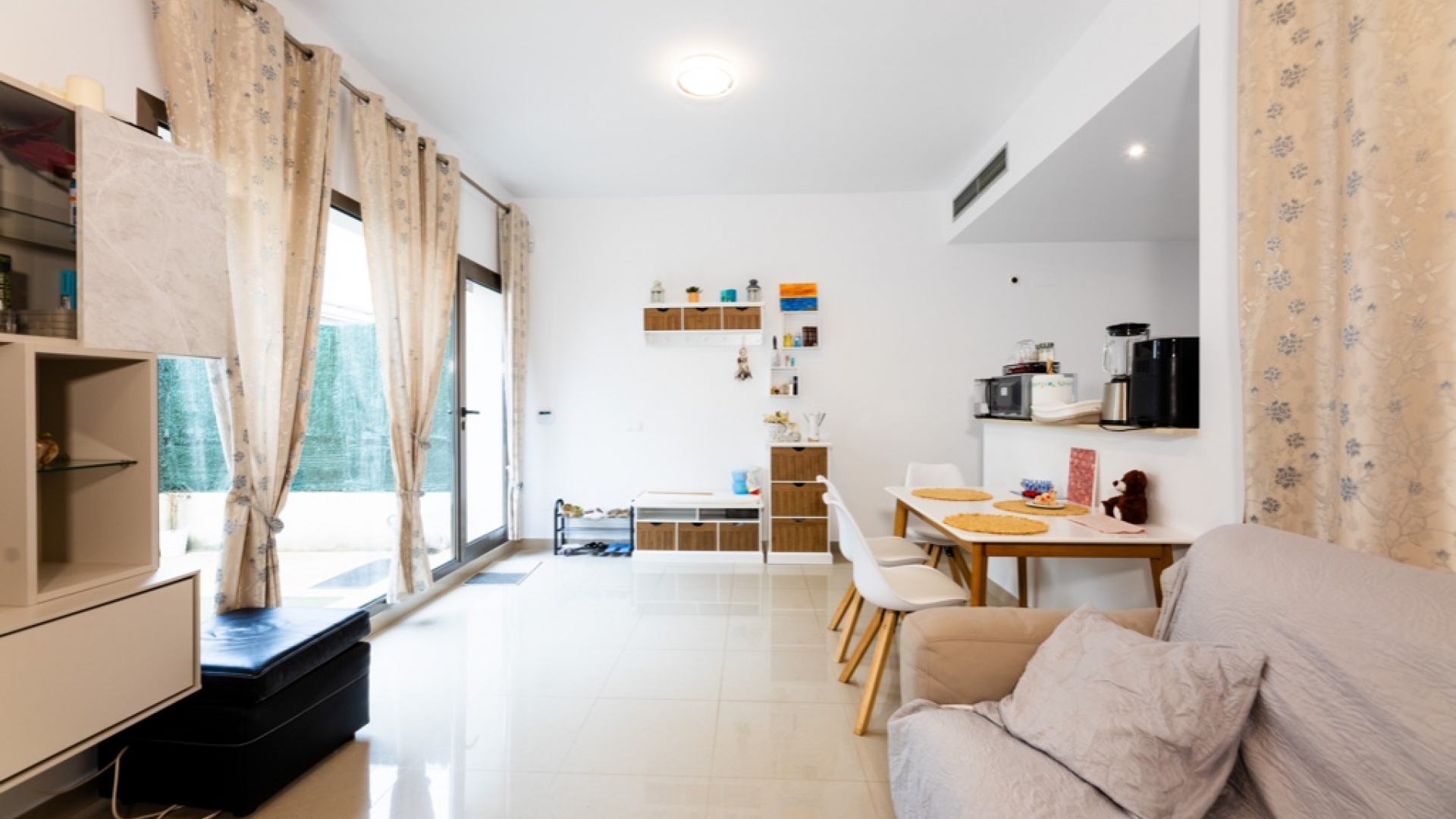 Wederverkoop - Herenhuis - Punta Prima