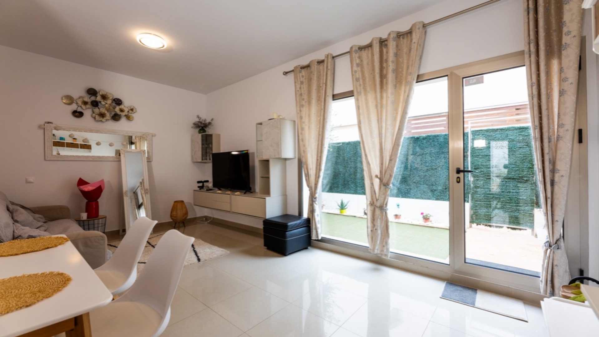 Wederverkoop - Herenhuis - Punta Prima