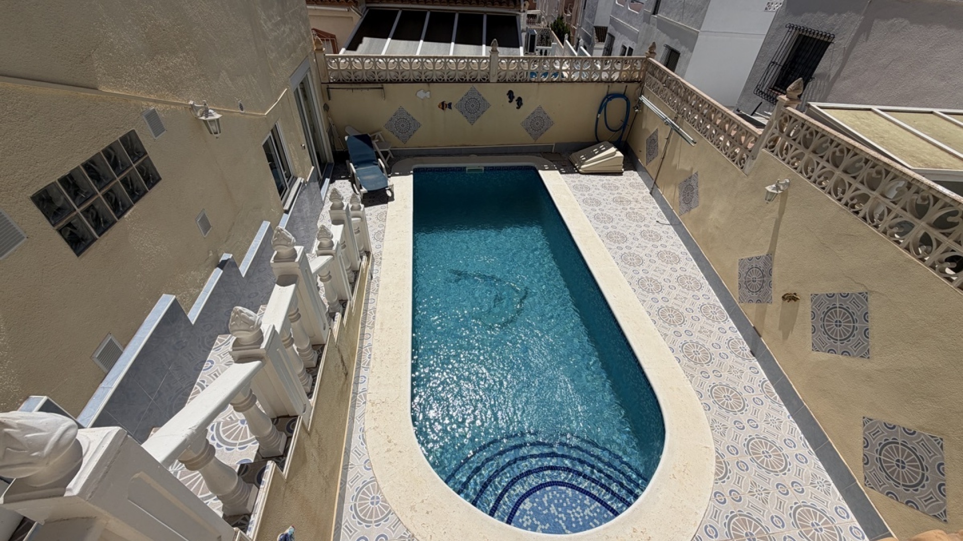 Wederverkoop - Herenhuis - San Miguel de Salinas - balcon costa