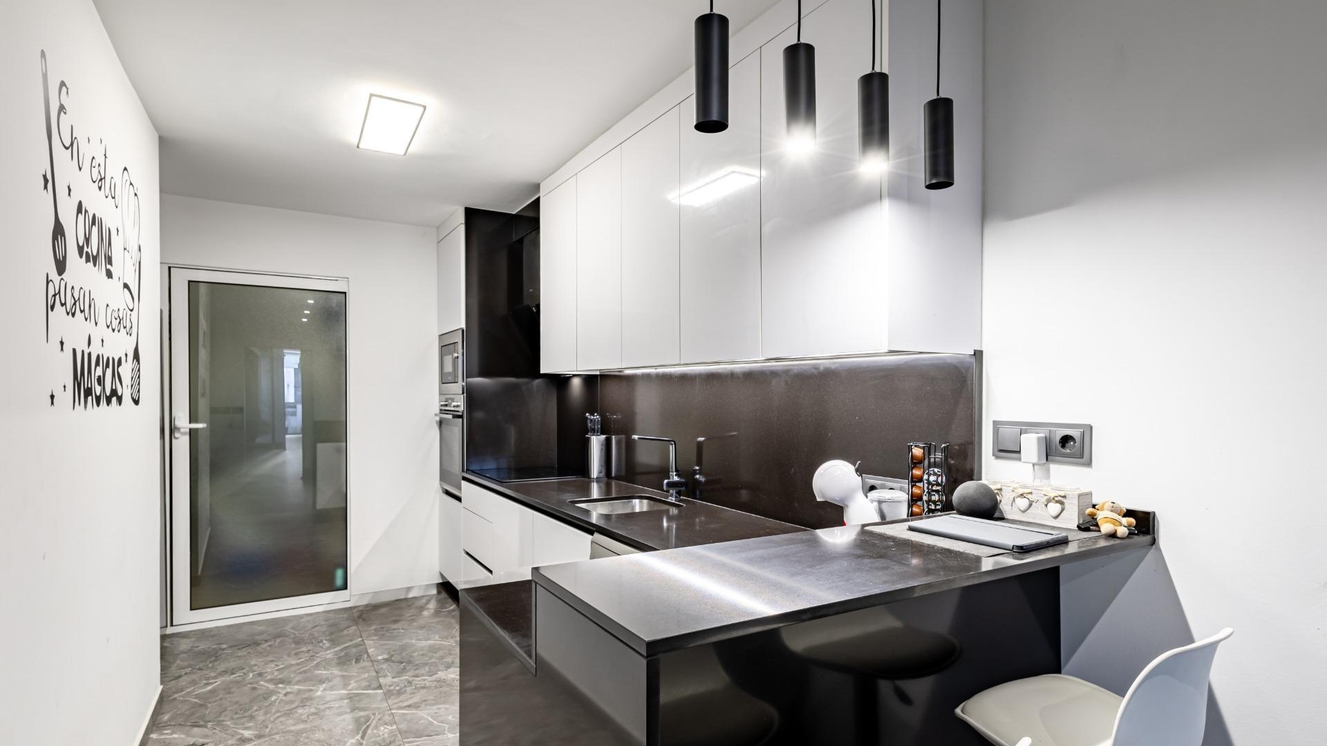 Wederverkoop - Herenhuis - Torrevieja - Beachside Torrevieja