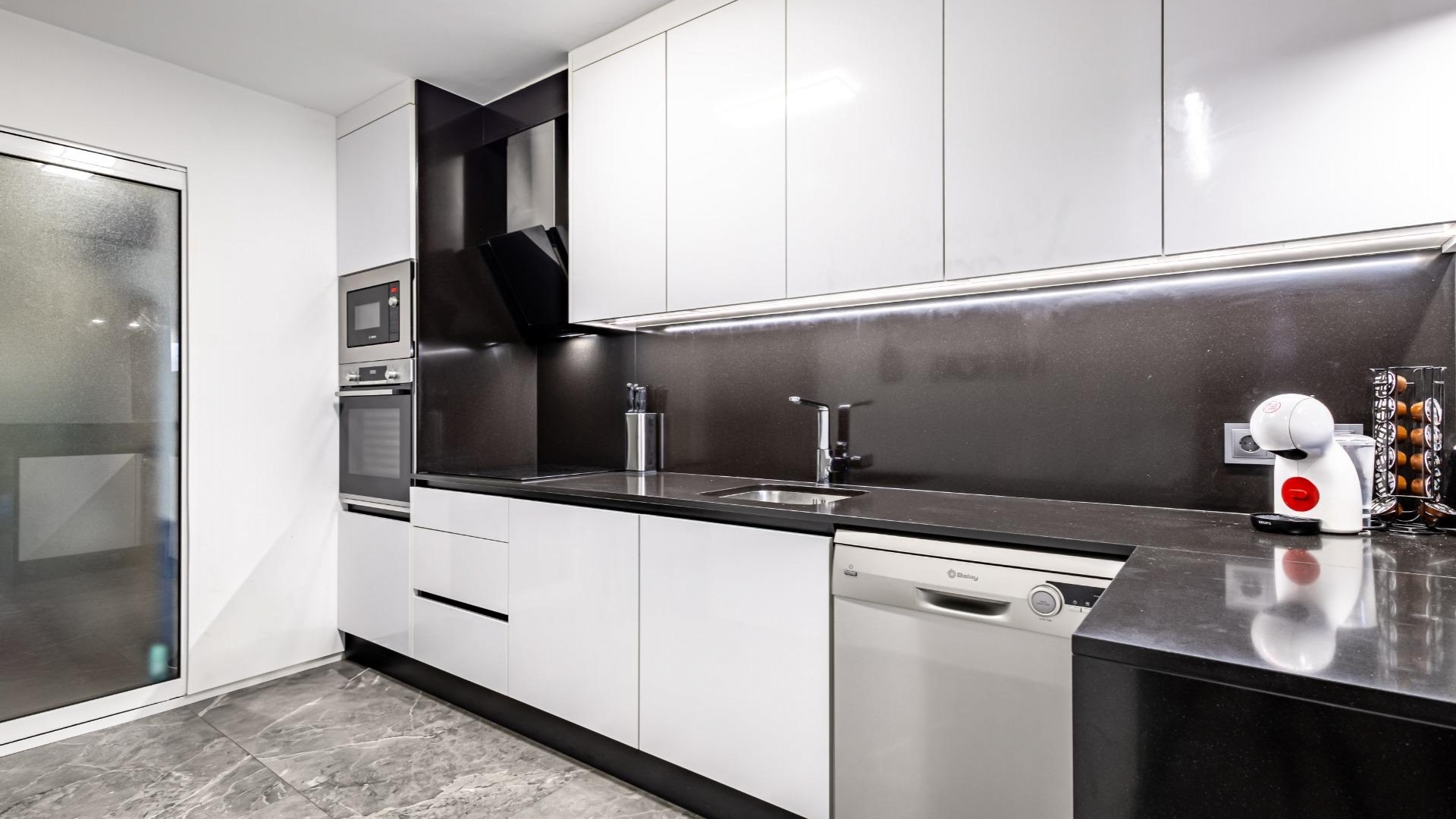 Wederverkoop - Herenhuis - Torrevieja - Beachside Torrevieja