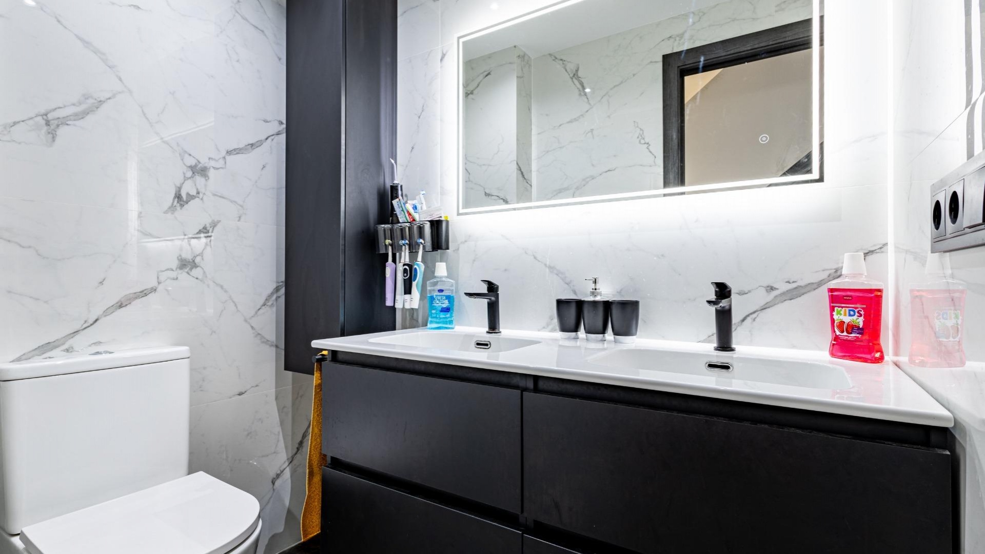 Wederverkoop - Herenhuis - Torrevieja - Beachside Torrevieja