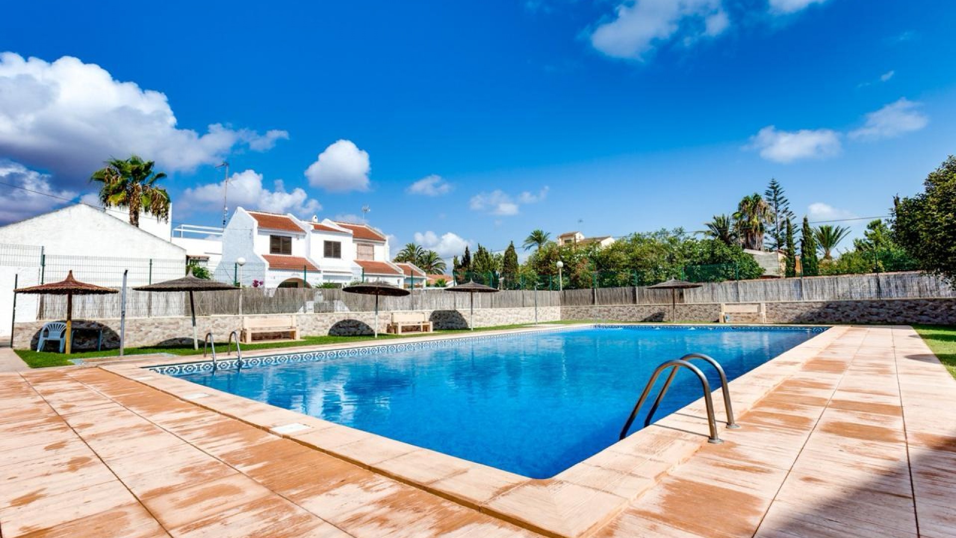 Wederverkoop - Herenhuis - Torrevieja - calas blancas