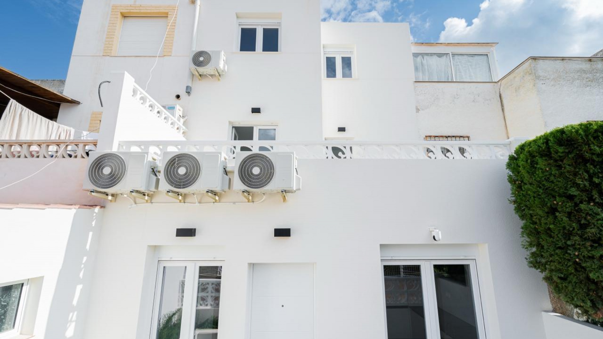 Wederverkoop - Herenhuis - Torrevieja - calas blancas