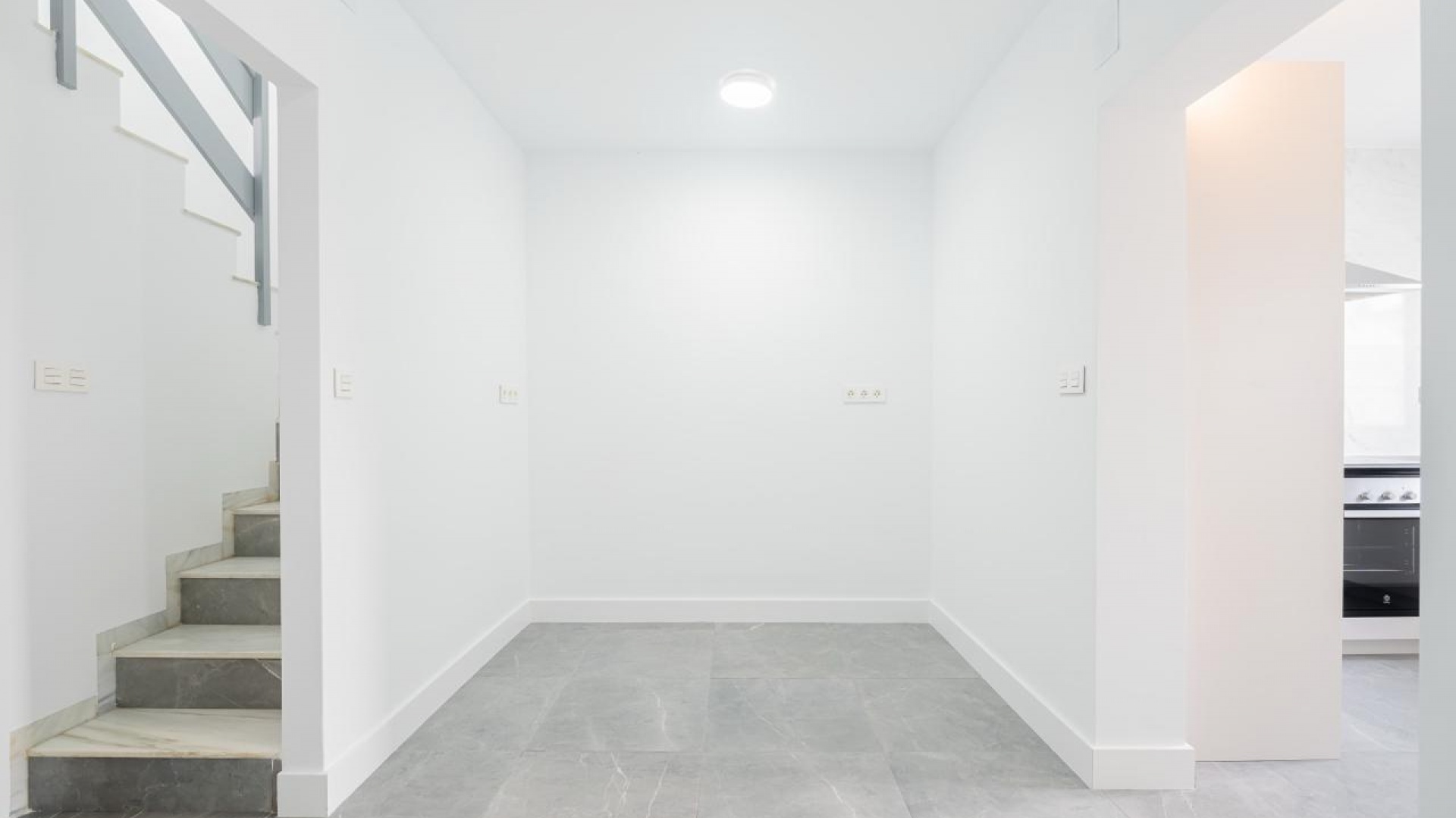 Wederverkoop - Herenhuis - Torrevieja - calas blancas