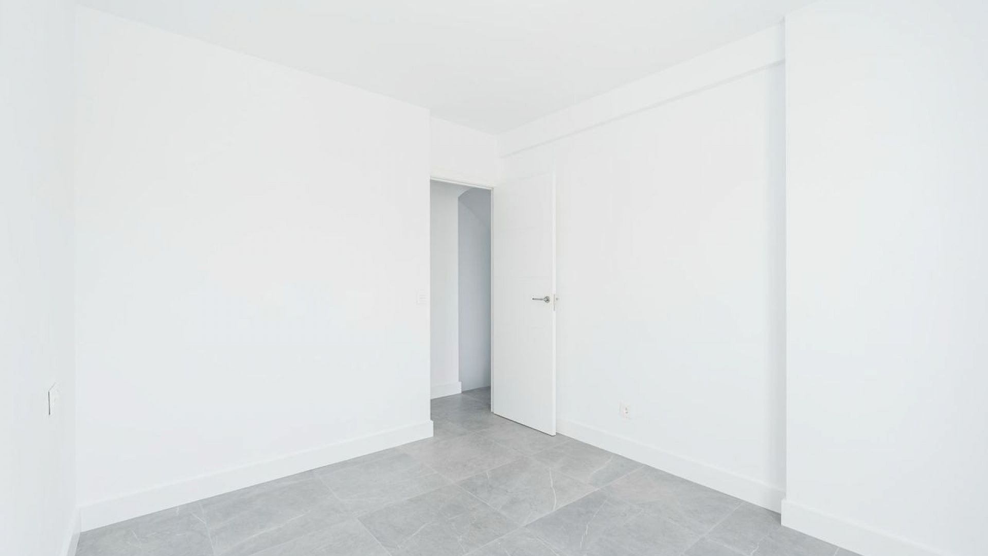 Wederverkoop - Herenhuis - Torrevieja - calas blancas