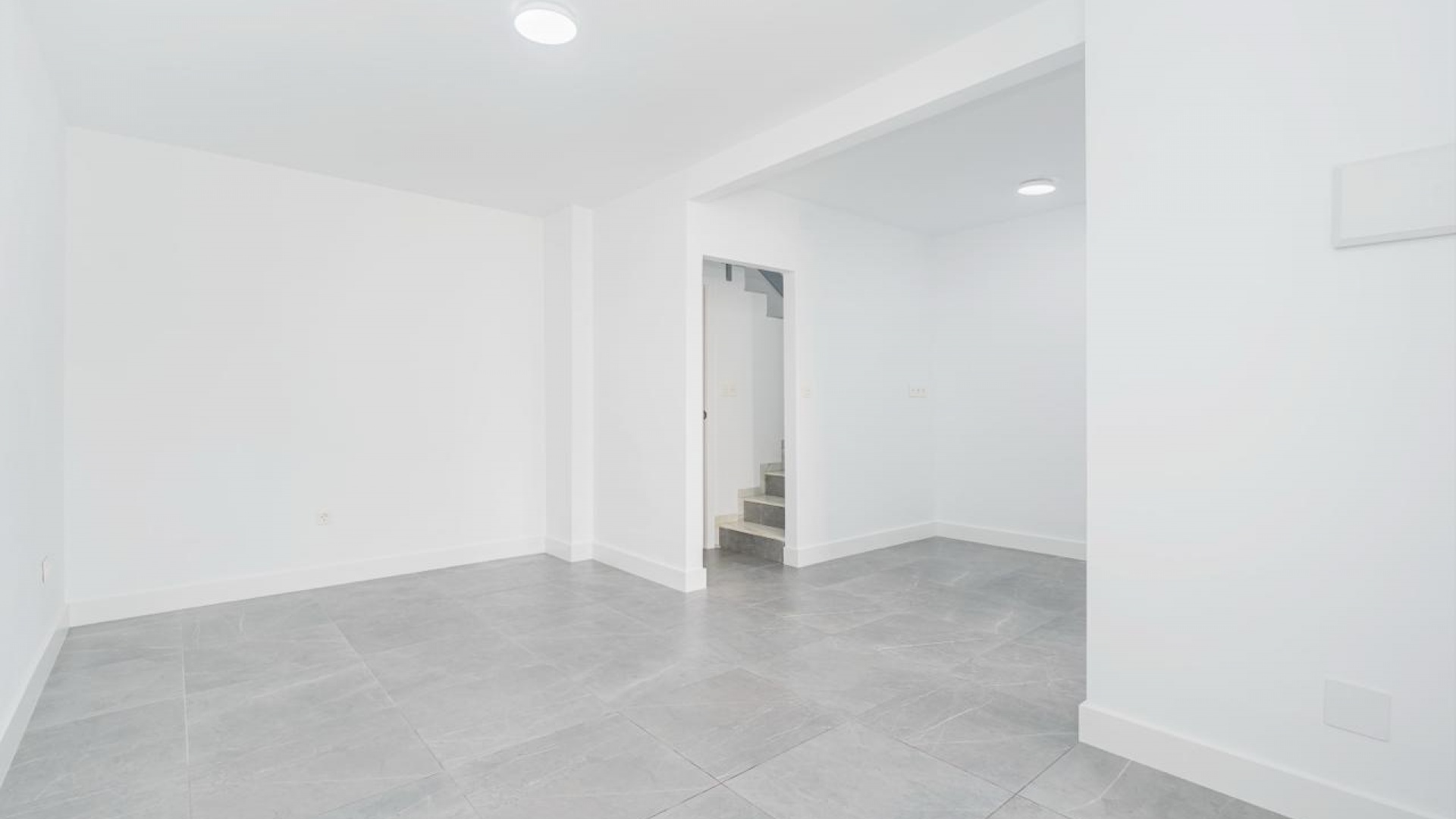 Wederverkoop - Herenhuis - Torrevieja - calas blancas