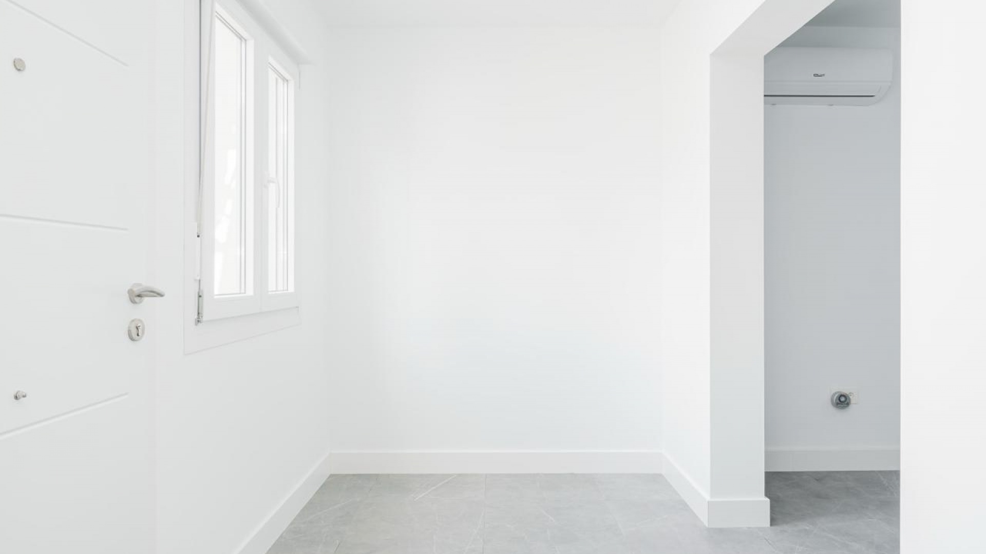 Wederverkoop - Herenhuis - Torrevieja - calas blancas