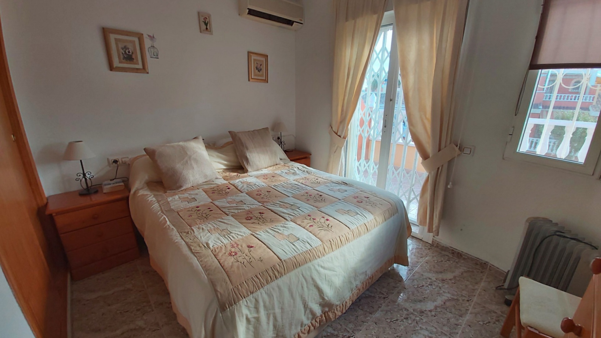 Wederverkoop - Herenhuis - Torrevieja - Macarena